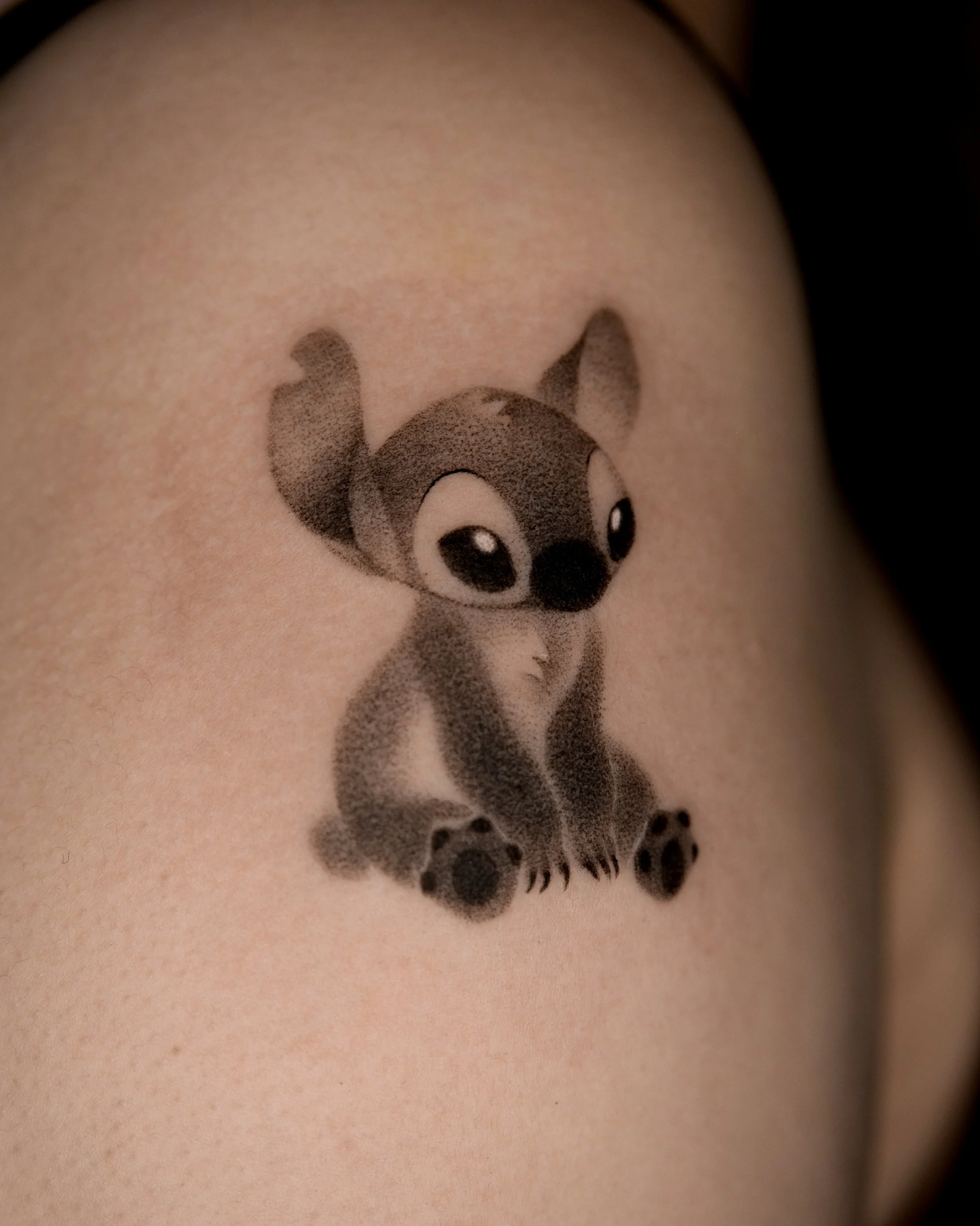 Custom shadow stitch