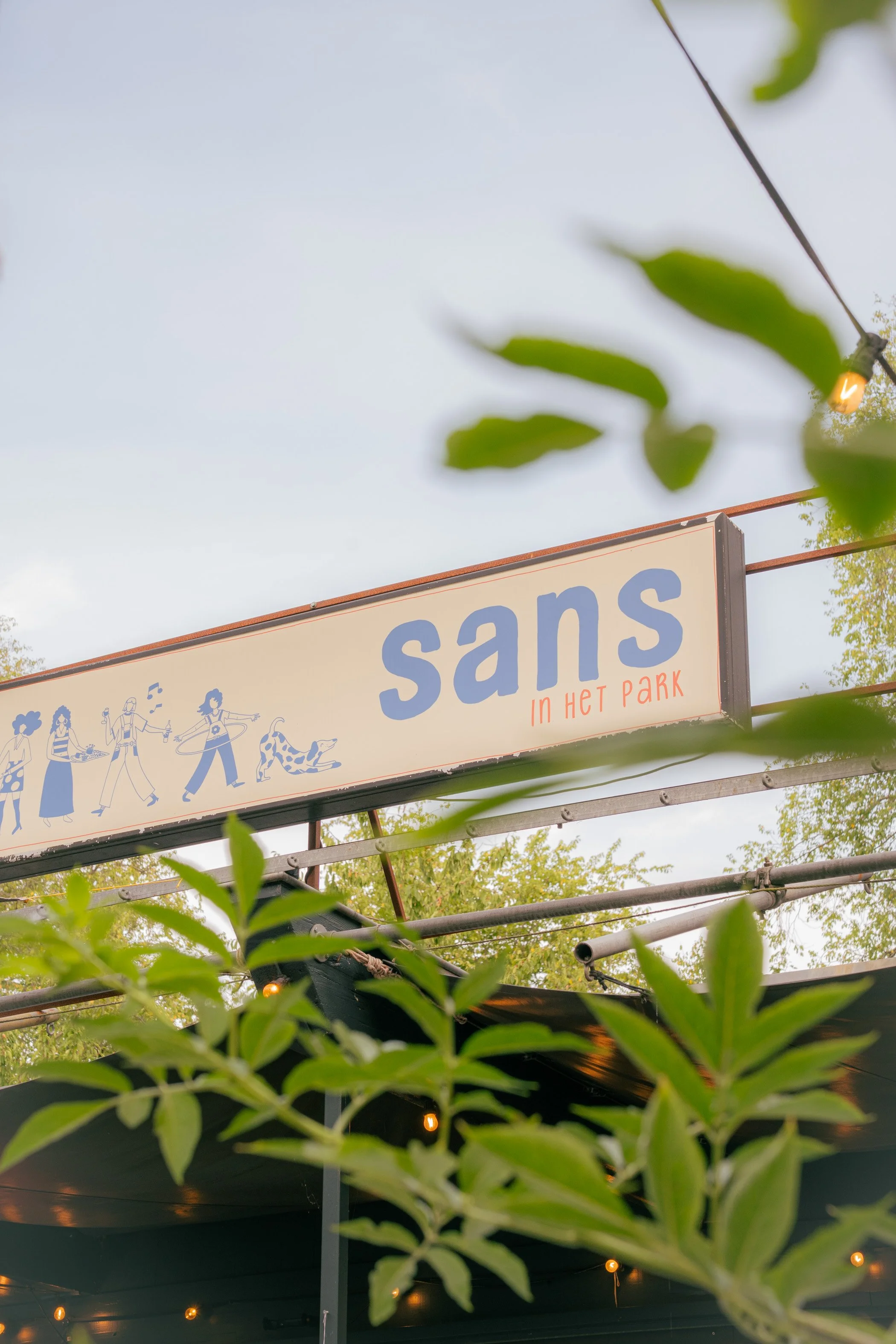 petit sans portfolio-3.jpg