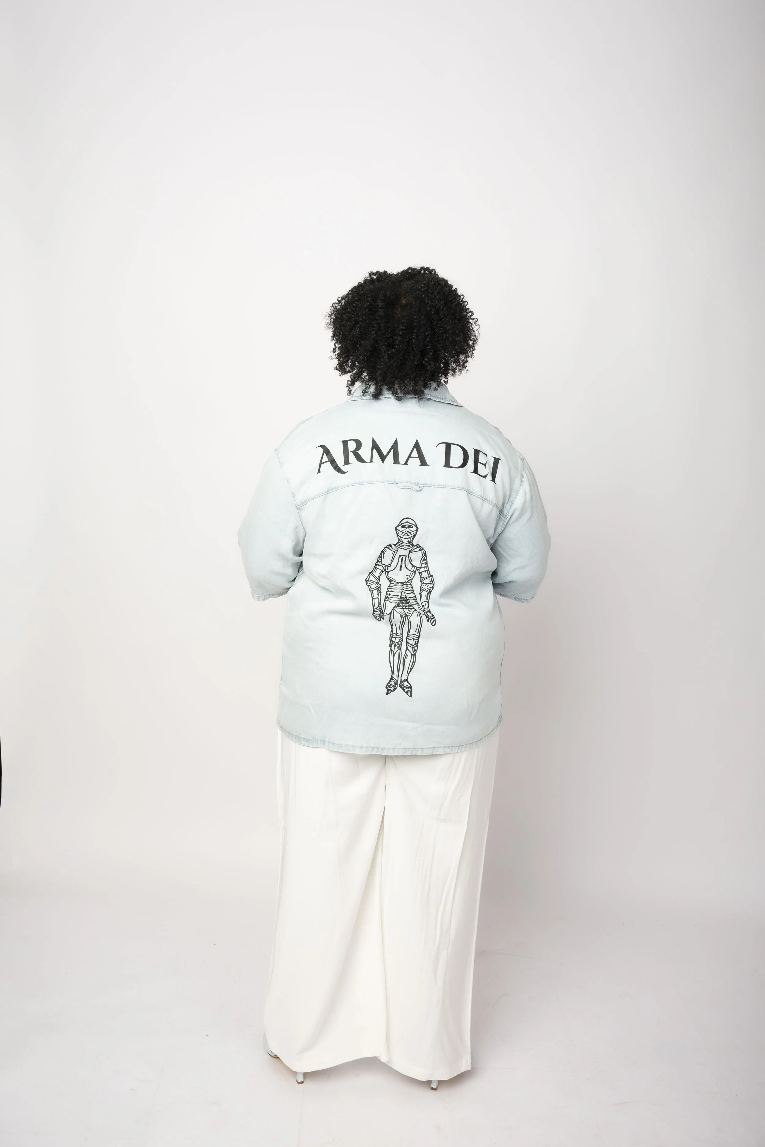 ArmaDei213.JPG