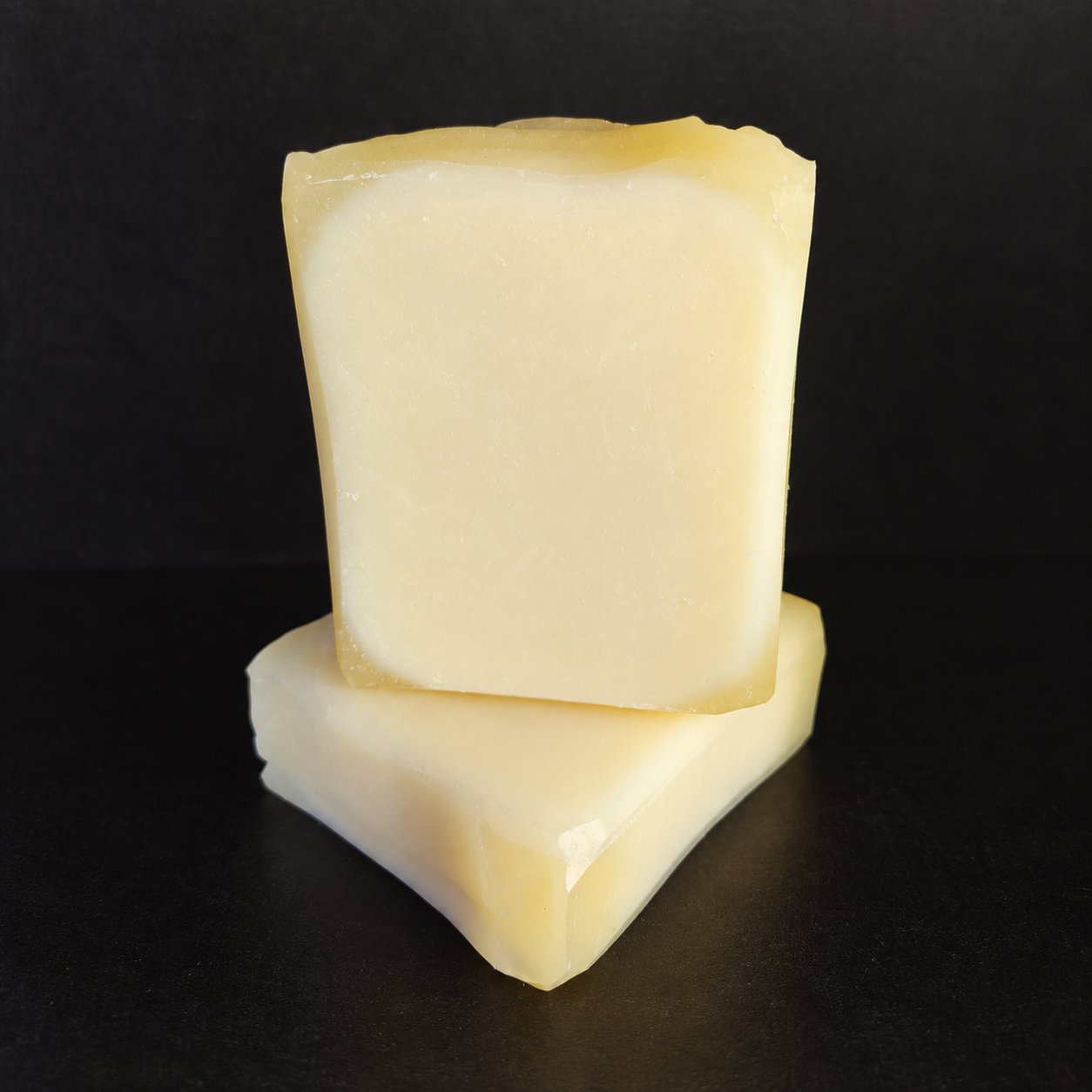 unscented-unlabelled-black.png