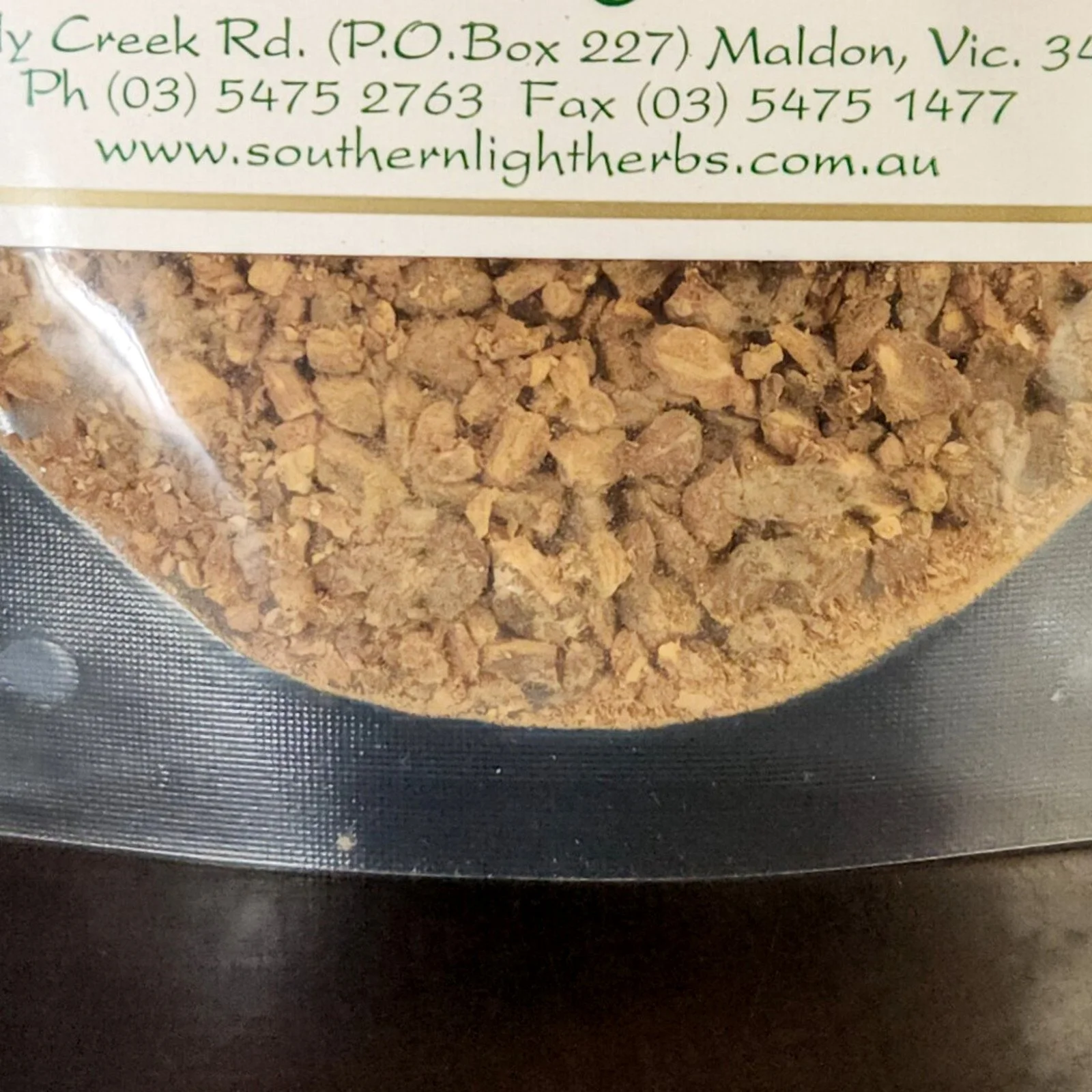 dandelion-root-detail.jpg