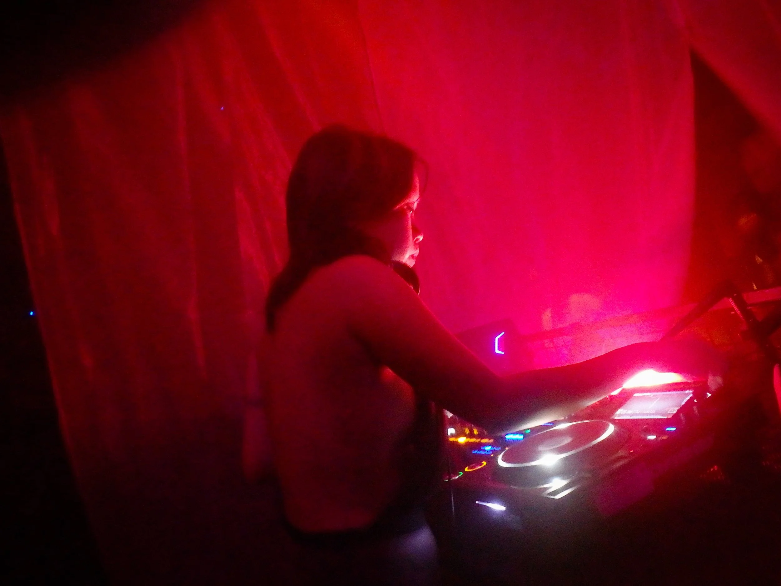 VD-DEBUT-01.jpg