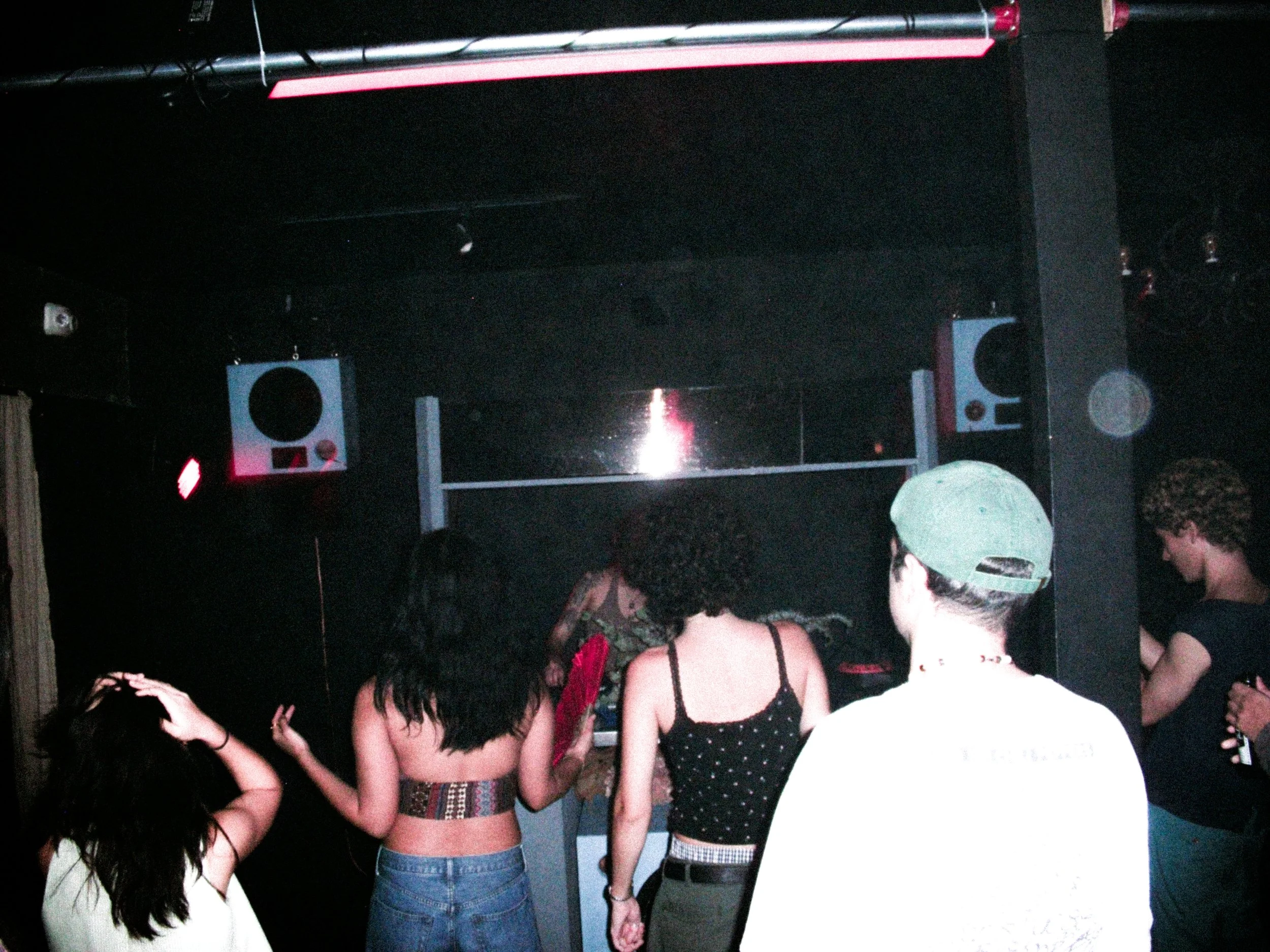 VD-KINKI-02.jpg
