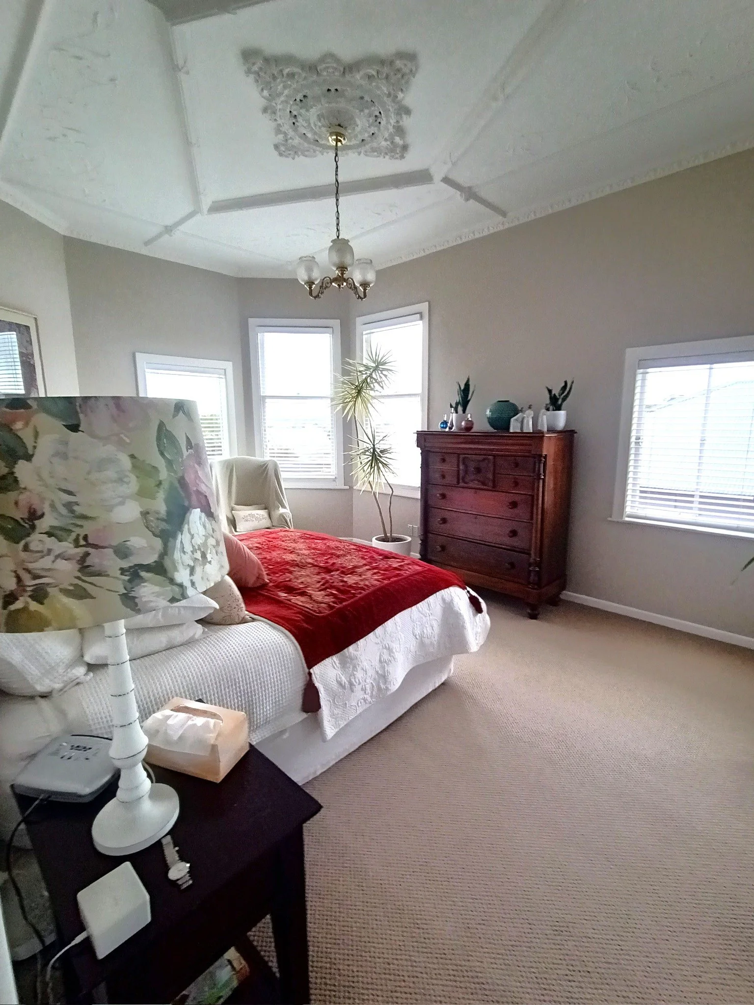 Craft Coat Painting and Restoration team on an Auckland house painting project