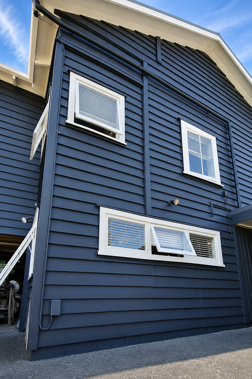 Completed exterior restoration by Craft Coat Painting Auckland