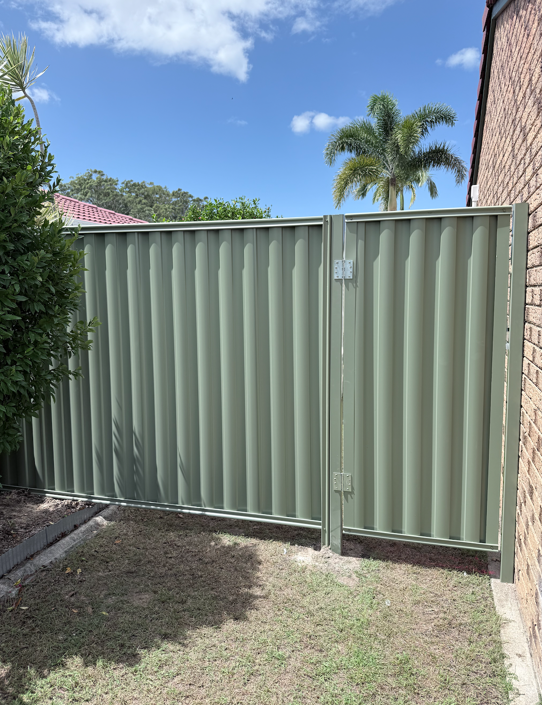 Colorbond gate completed in Palm Beach
