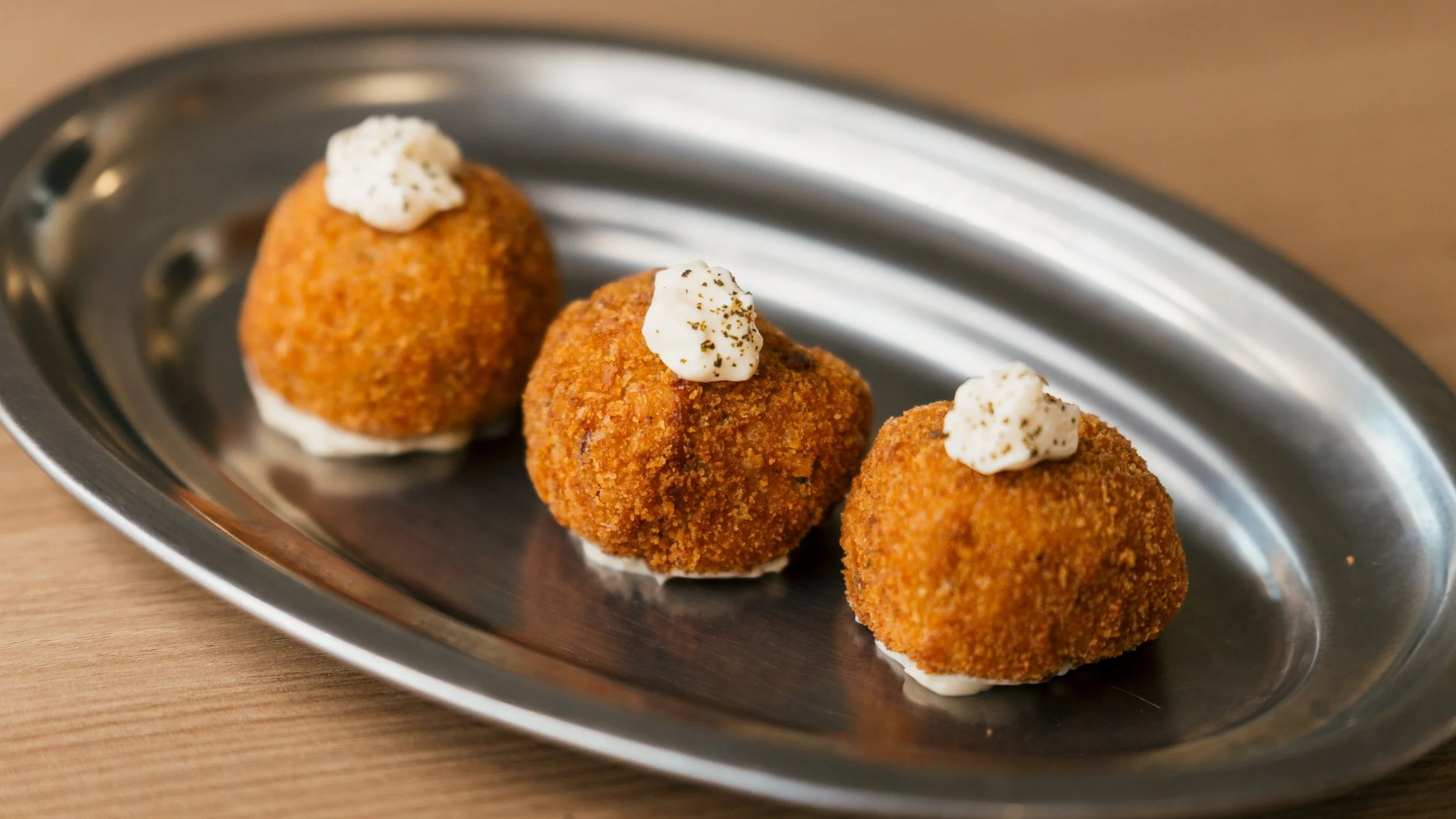 BUENAS MIGAS - Croquetas caseras  de diversos sabores y tamaños para la hostelería