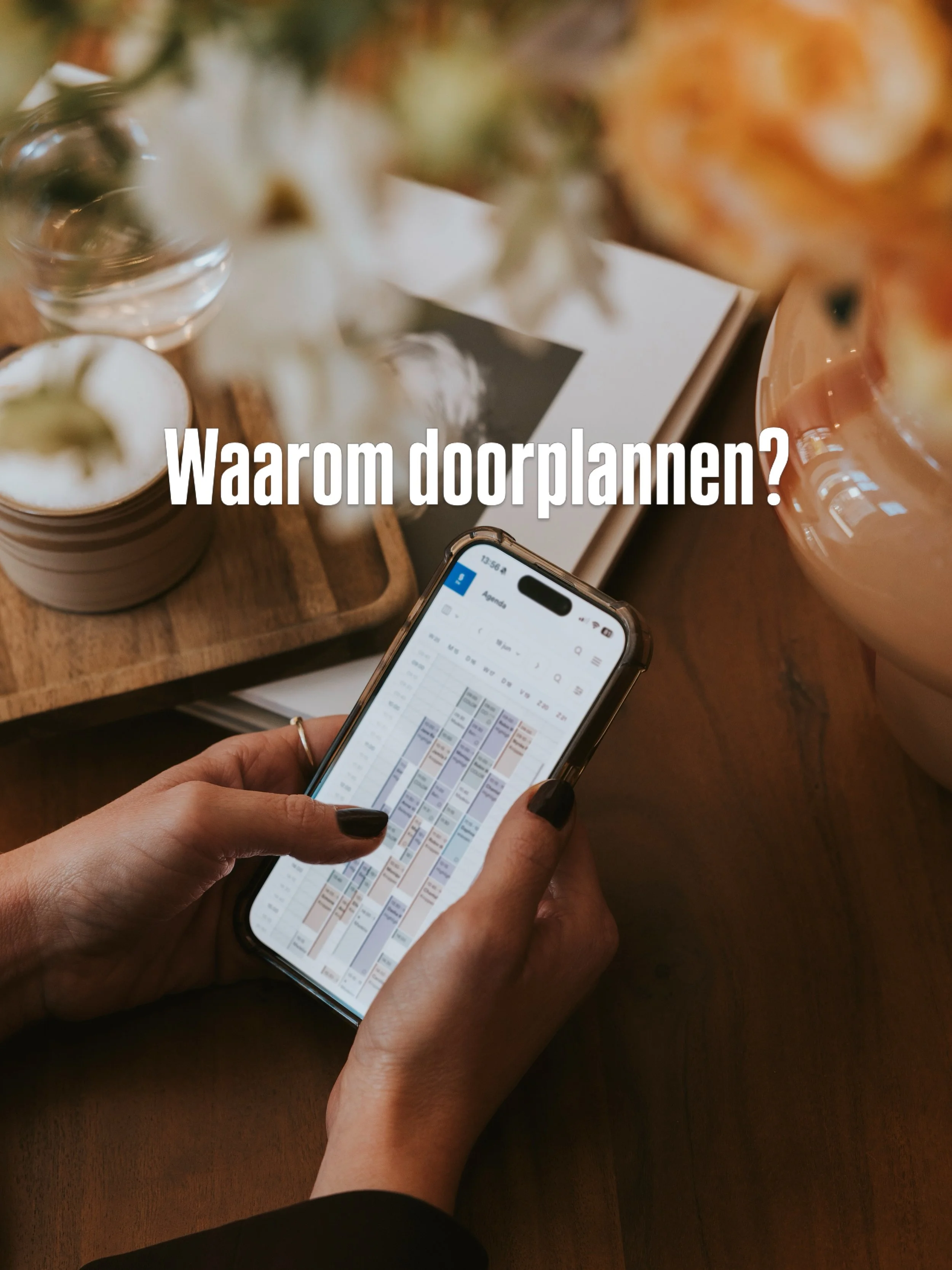 Hi jij! ✨

Ook weer terug van vakantie en vol nieuwe energie? Ik in ieder geval wel! Met de dag krijg ik meer inspiratie, idee&euml;n en zin om weer lekker creatief bezig te zijn in de salon maar ook achter de schermen! 

Aankomende tijd mag de beach