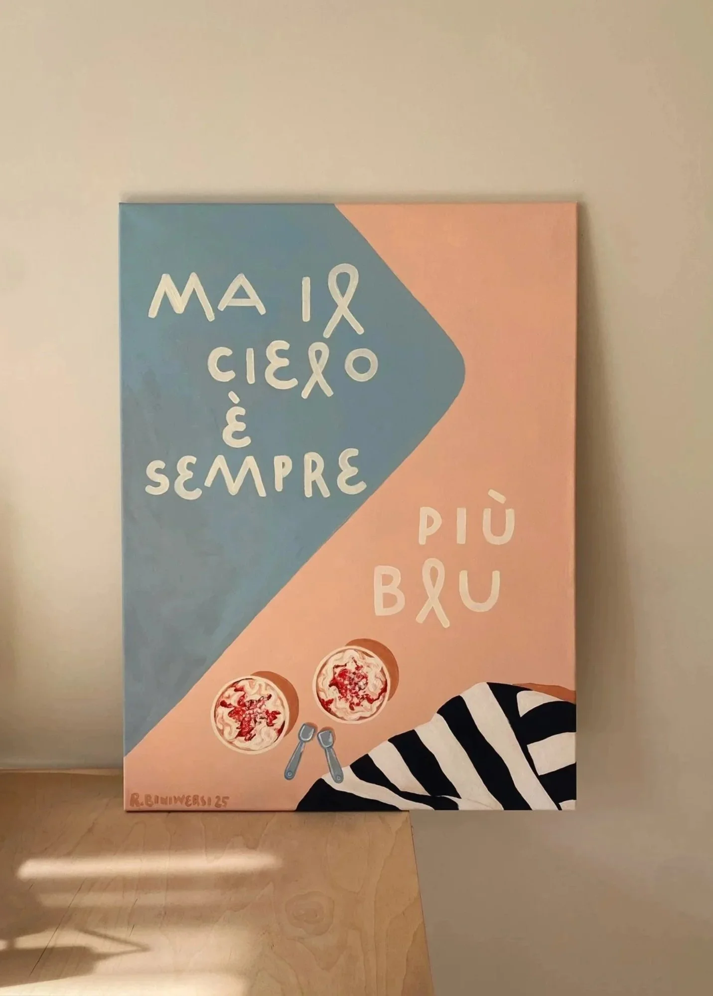 Ein Poster mit italienischer Schrift. Es zeigt zwei Spaghettieis und im Anschnitt ein schwarz-weiss gestreiftes Handtuch.