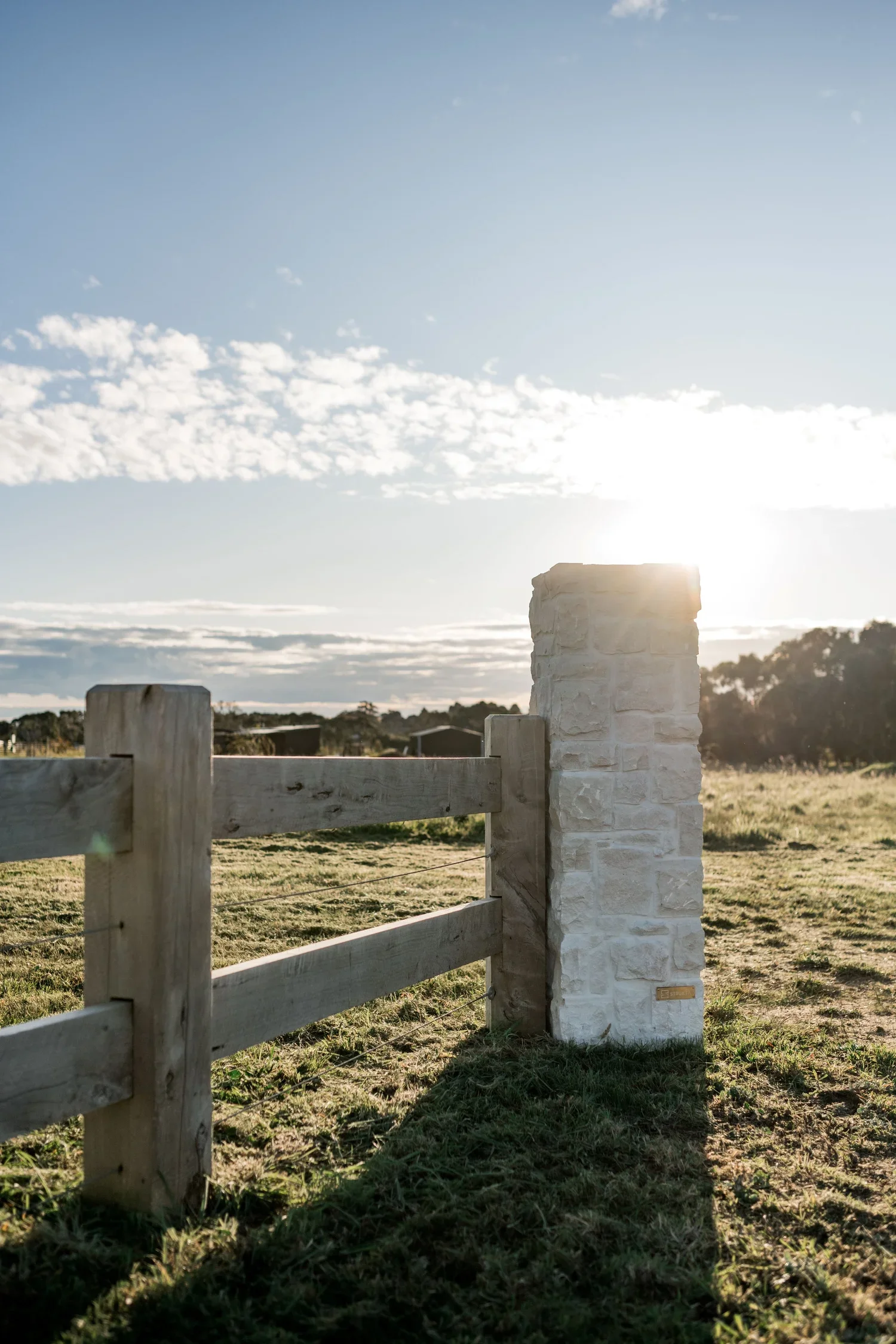 Strukta_Stone_Pillars_Tidelock_Fencing_Albany.webp