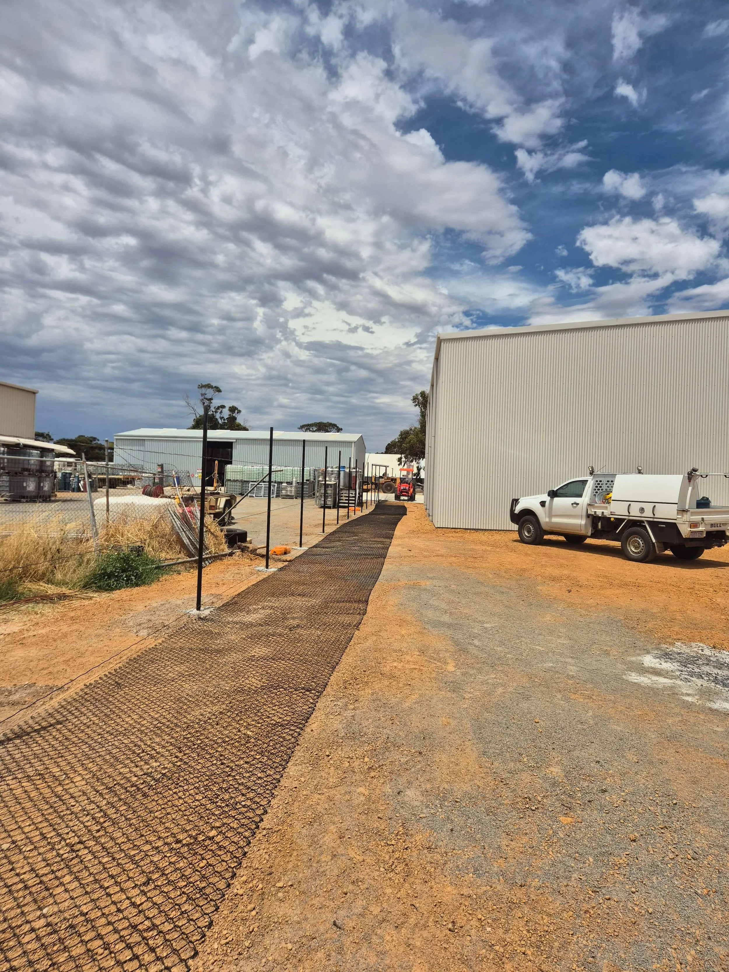Chainlink-fence-tidelock-fencing-albany.jpg