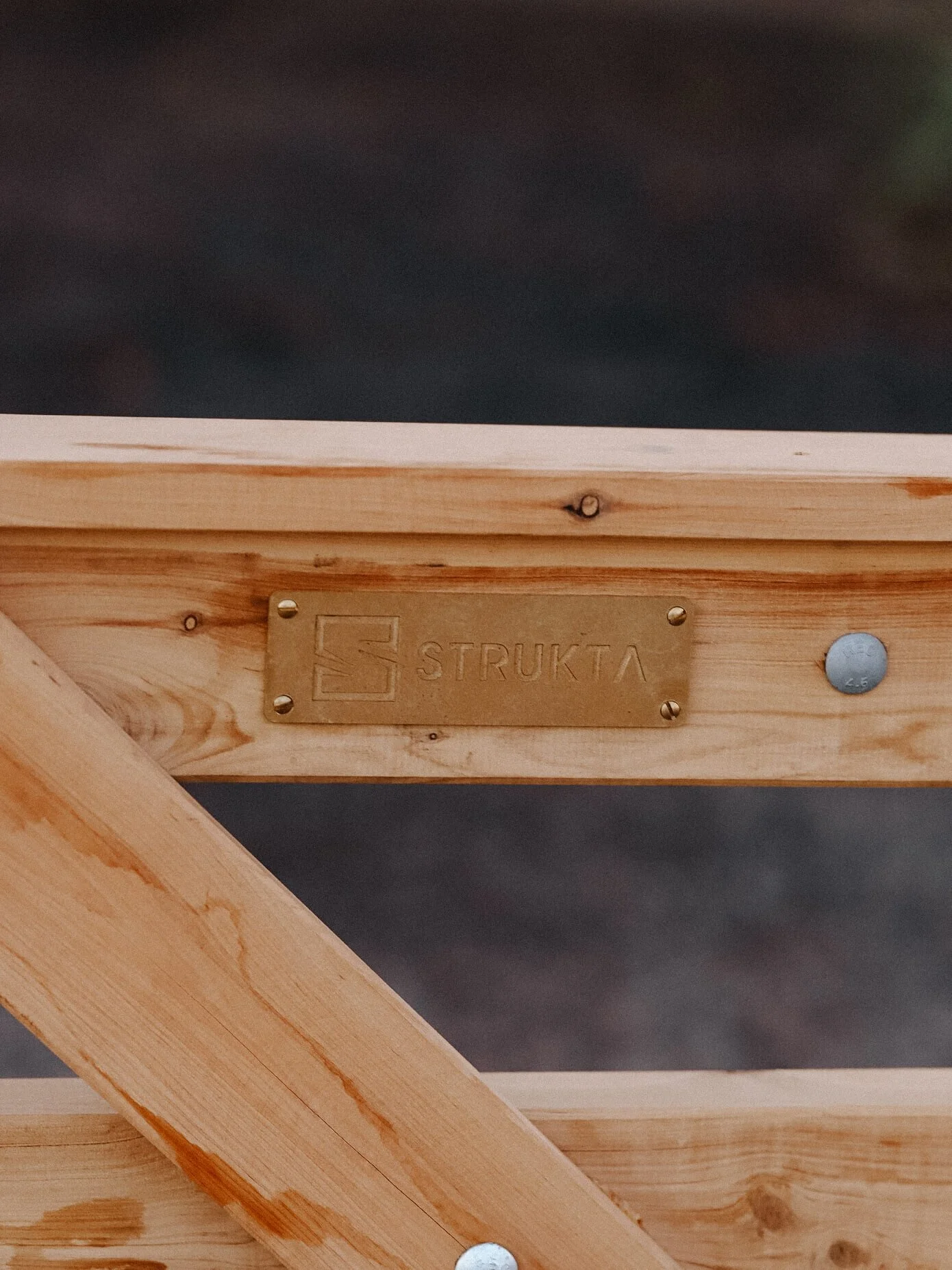 Tide-Lock-Fencing-Quality-Materials