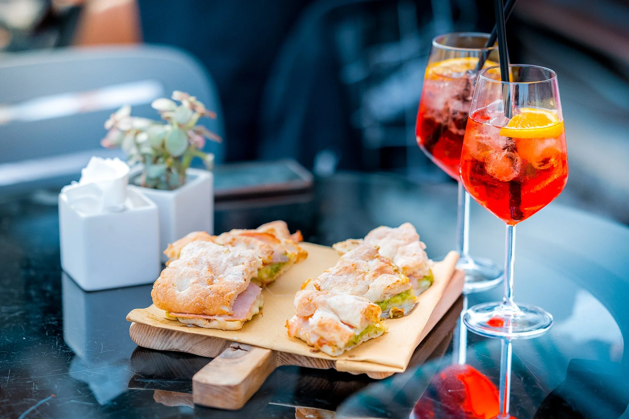 Aperitivi e taglieri per ogni gusto.