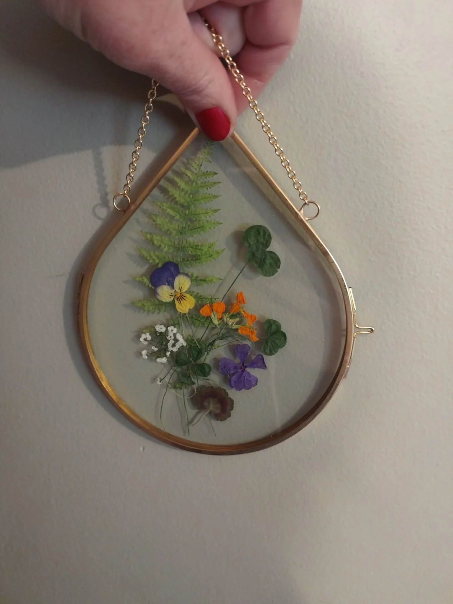 Pressed flower Suncatcher