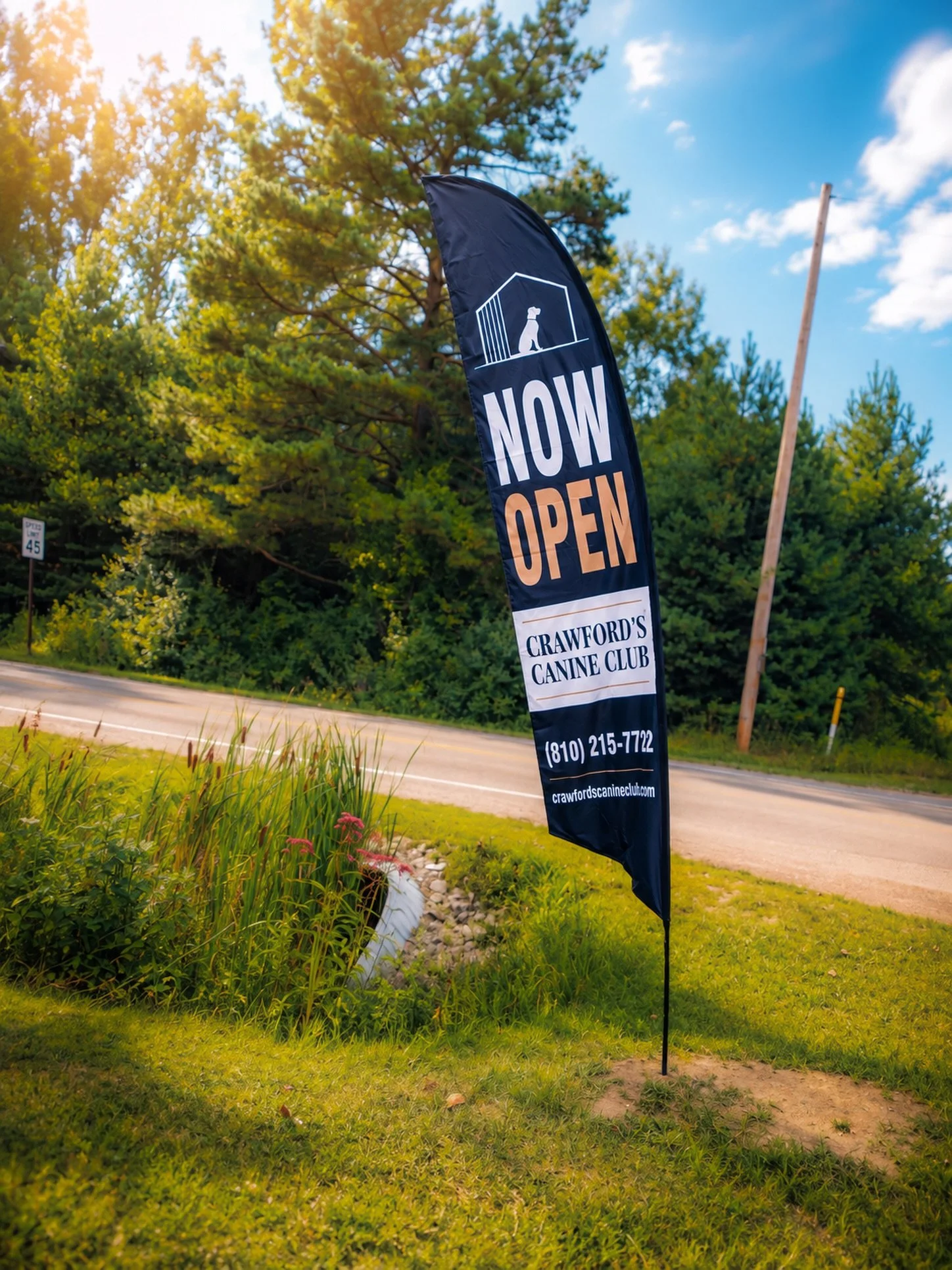 Have you seen our new sign at the corner of Kraft &amp; Campbell?! 👀🐾

We&rsquo;re officially OPEN and ready to welcome your pups to Crawford&rsquo;s Canine Club! 

If you&rsquo;ve driven by and spotted us, give us a little 👋🏻 &mdash; and if your