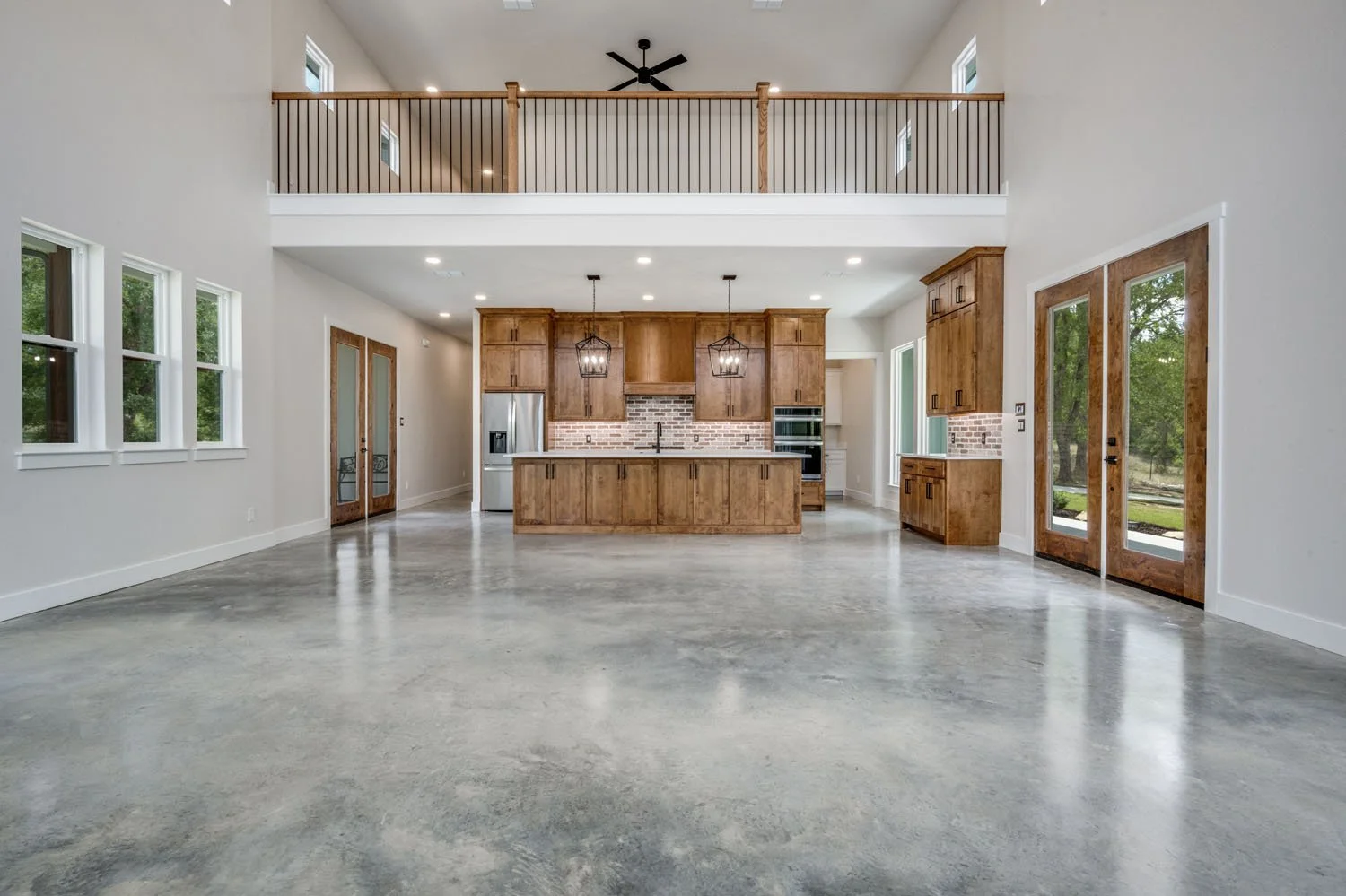 luxury home builder Montague.jpg