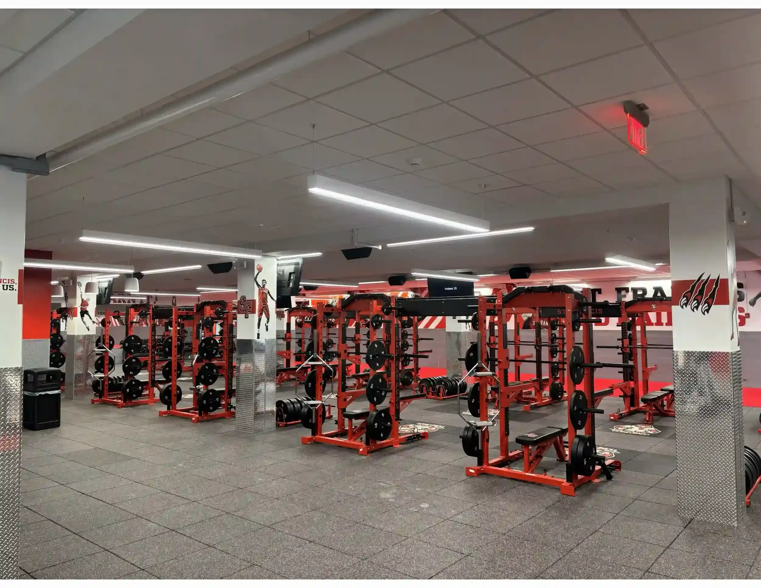 project-gallery-st-francis-athletic-center-119.webp