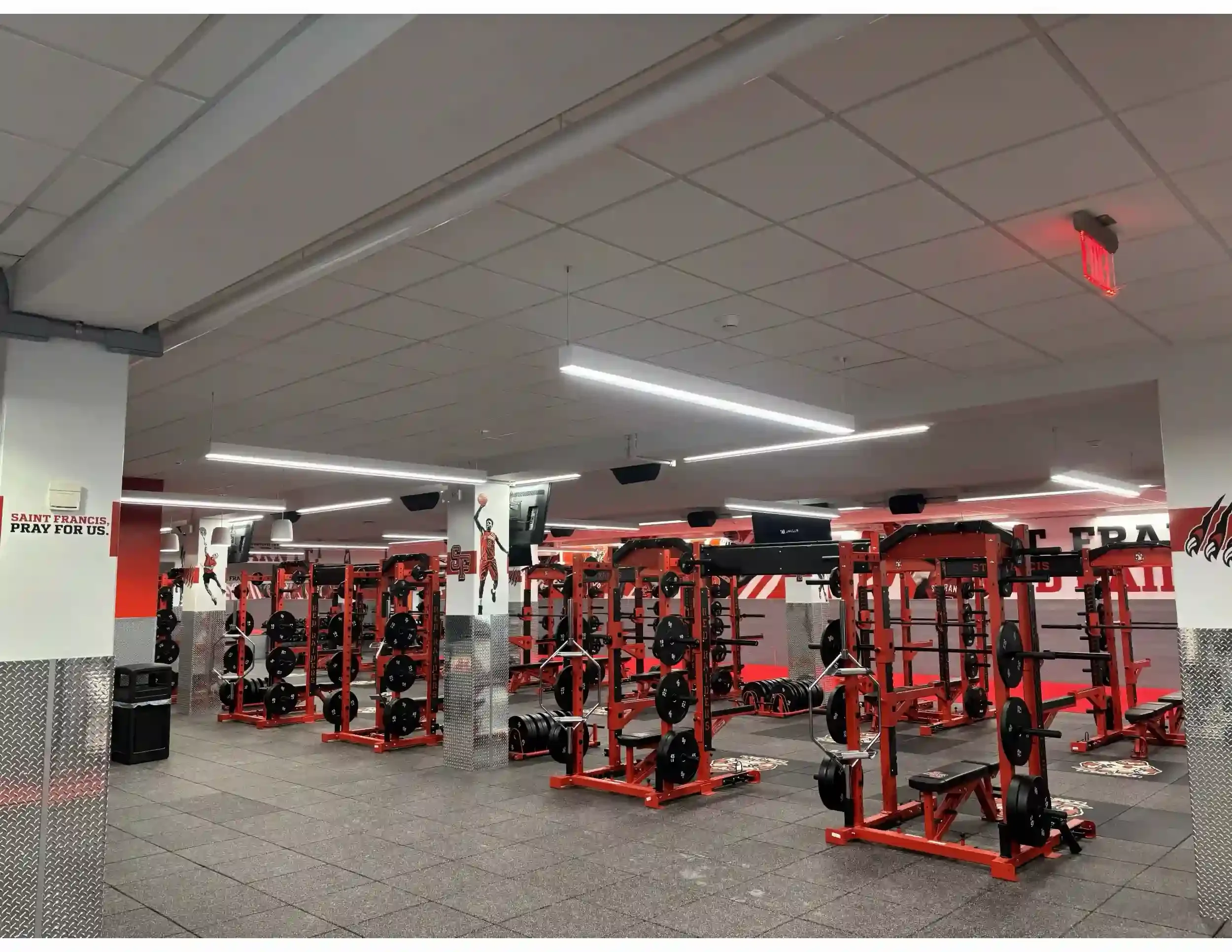 project-gallery-st-francis-athletic-center-117.webp