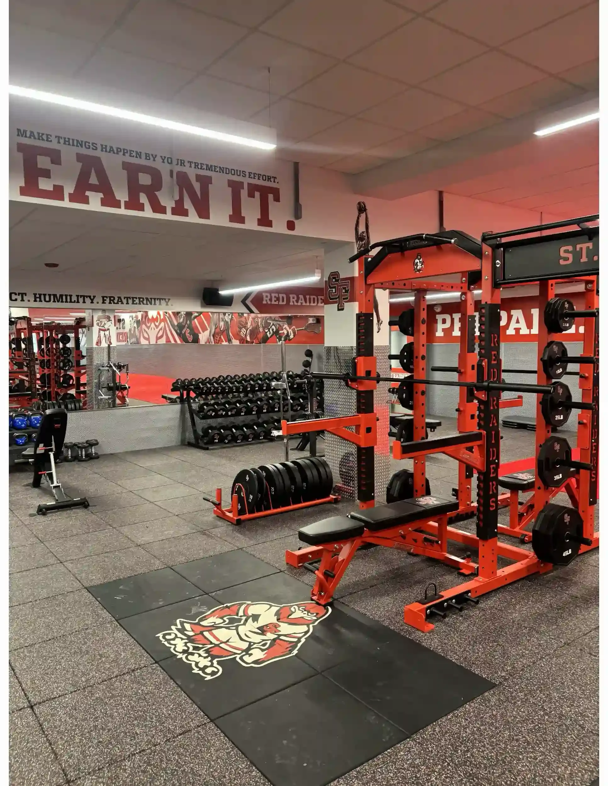 project-gallery-st-francis-athletic-center-111.webp