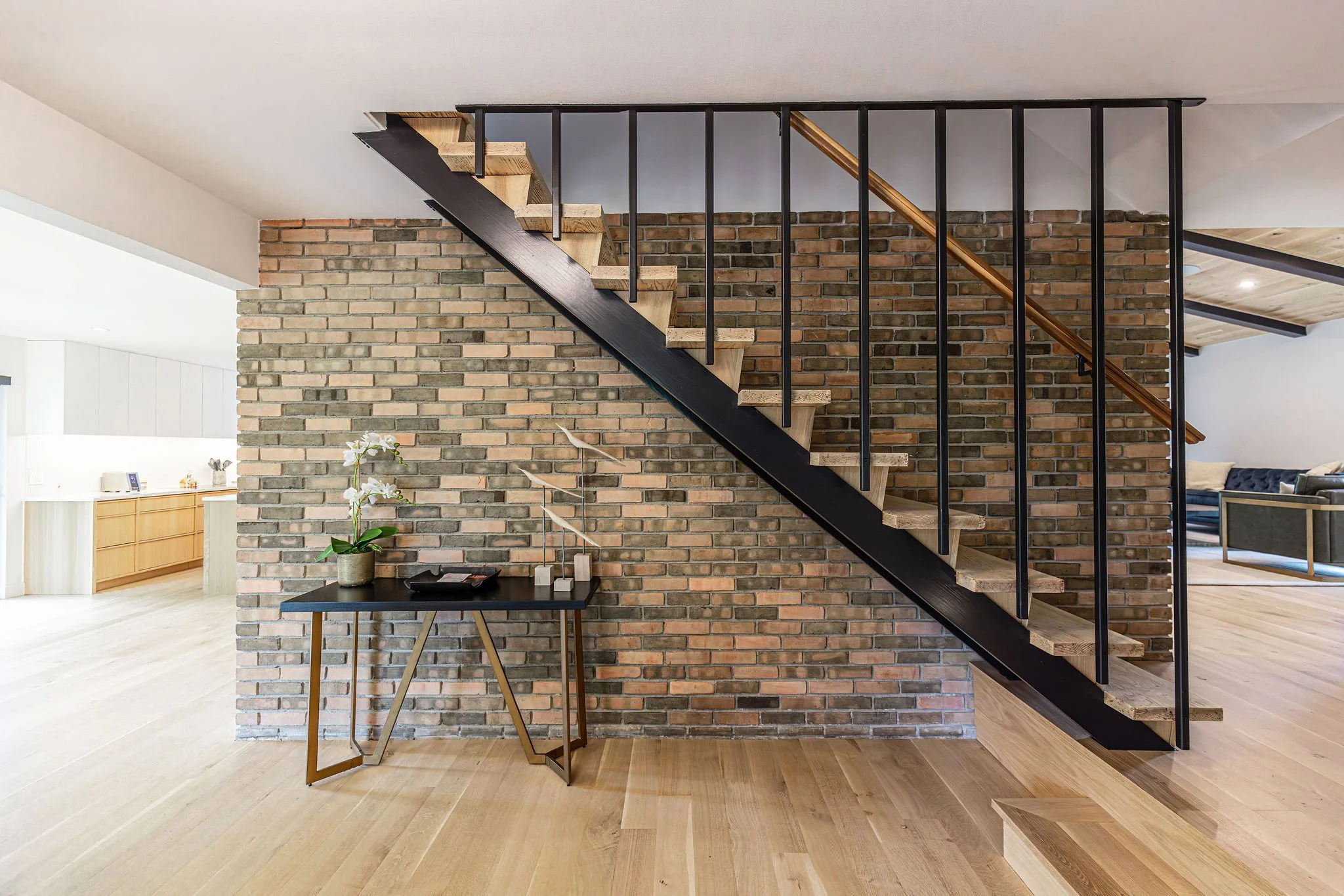 4340CharingCrossRd-8.jpg