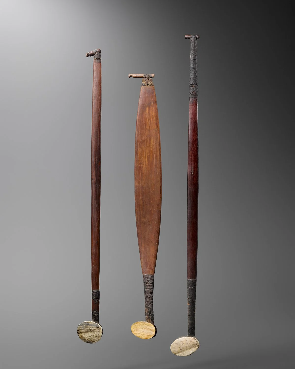 voyageurs-et-curieux-arts-anciens-oceanie-objet-australie-propulseurs-woomera-2.jpg