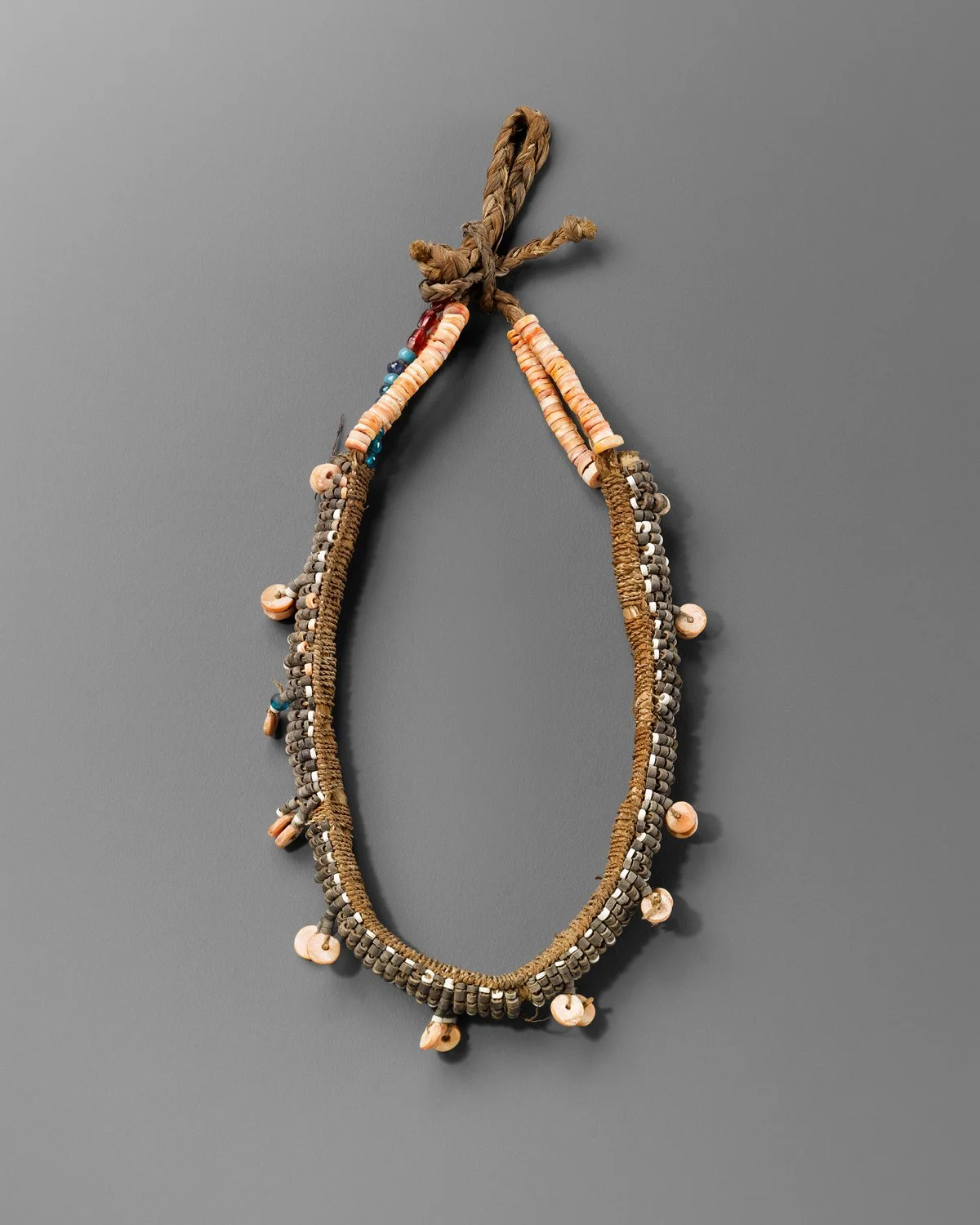COLLIER