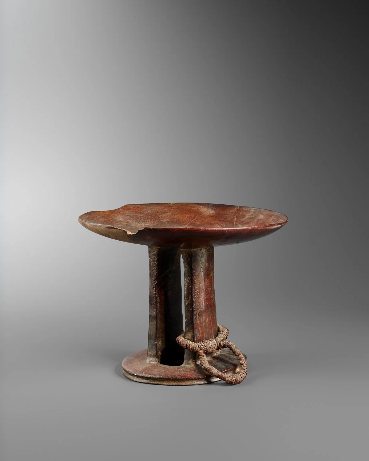 COUPE CÉRÉMONIELLE À YAQONA POUR PRÊTRE <em>IBUBURAU NI BETE </em>