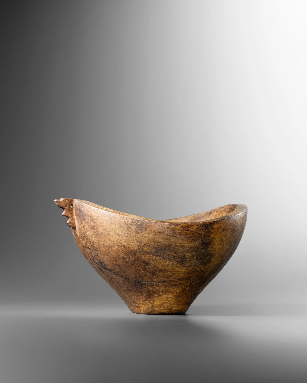 voyageurs-et-curieux-arts-anciens-oceanie-objet-para-polynesie-coupe-a-nourriture-atoll-de-nukuoro-2.jpg