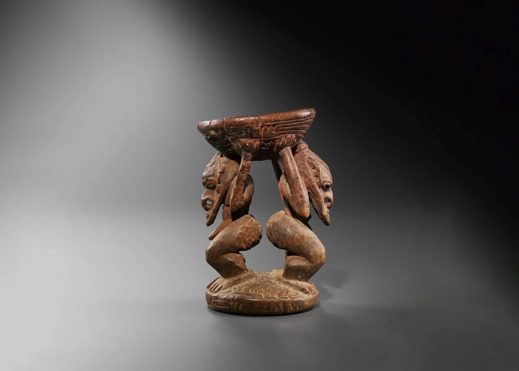 voyageurs-et-curieux-arts-anciens-oceanie-objet-micronesie-2.jpg