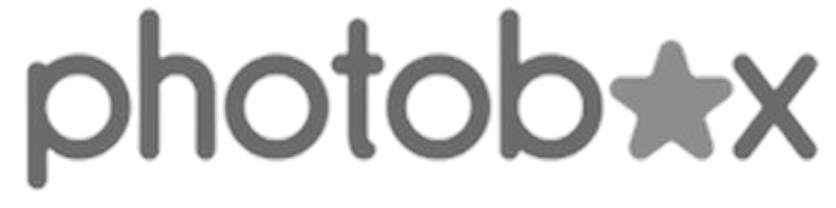 Image with the text 'photobx' in a stylized logo with rounded lowercase letters and a star replacing the letter 'a'.