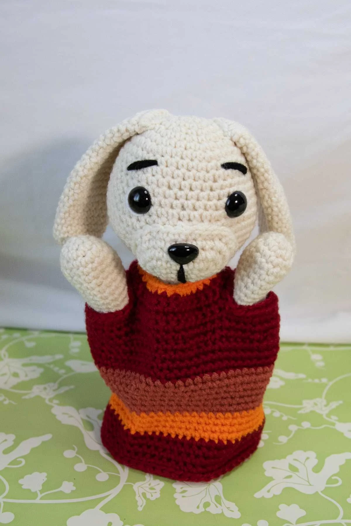 Marionnette petit chien avec gilet