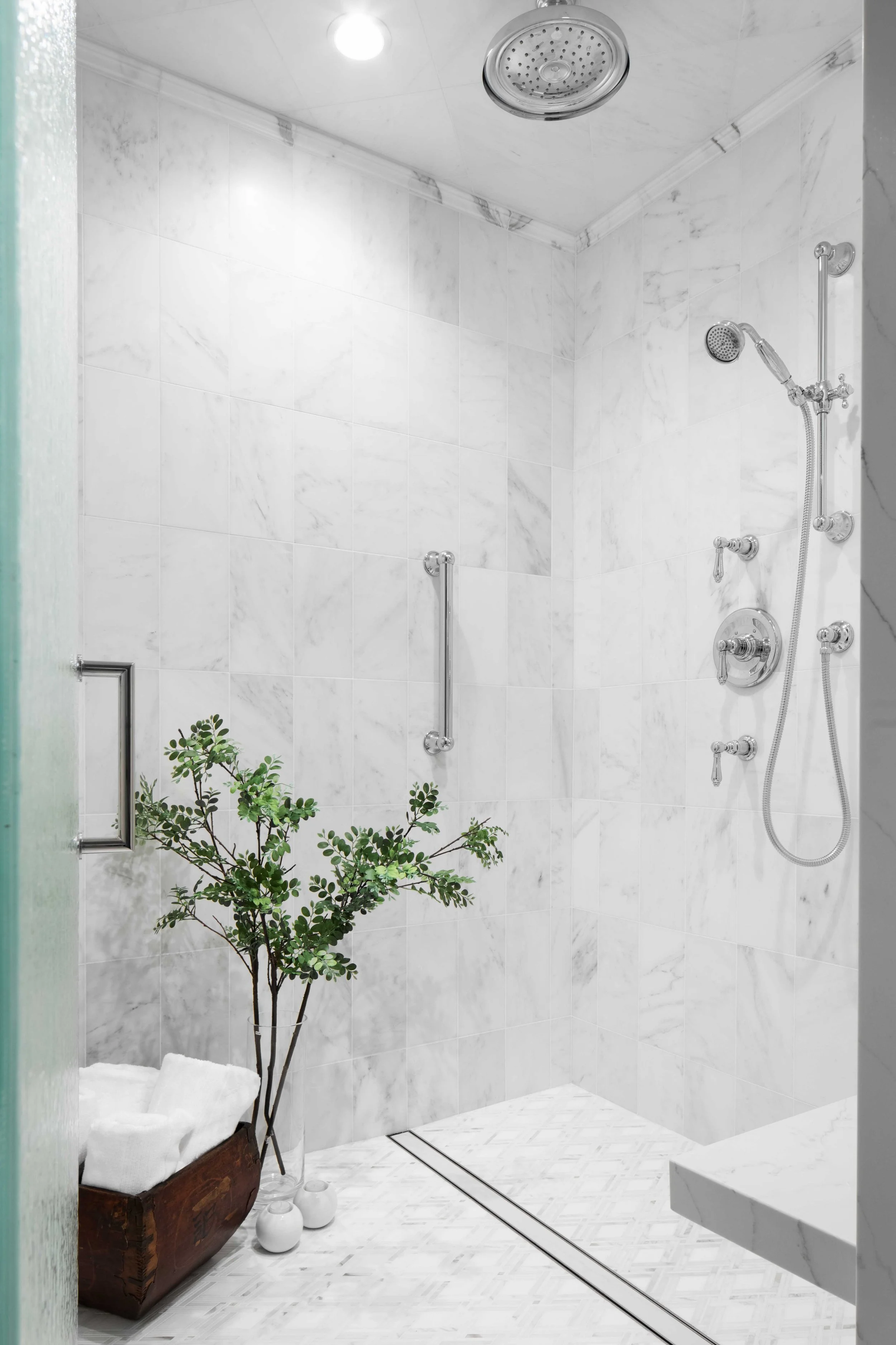 Matte_Gloss_Interiors_JAR_Corp_Ryan_Hainey_Photography_010.JPG