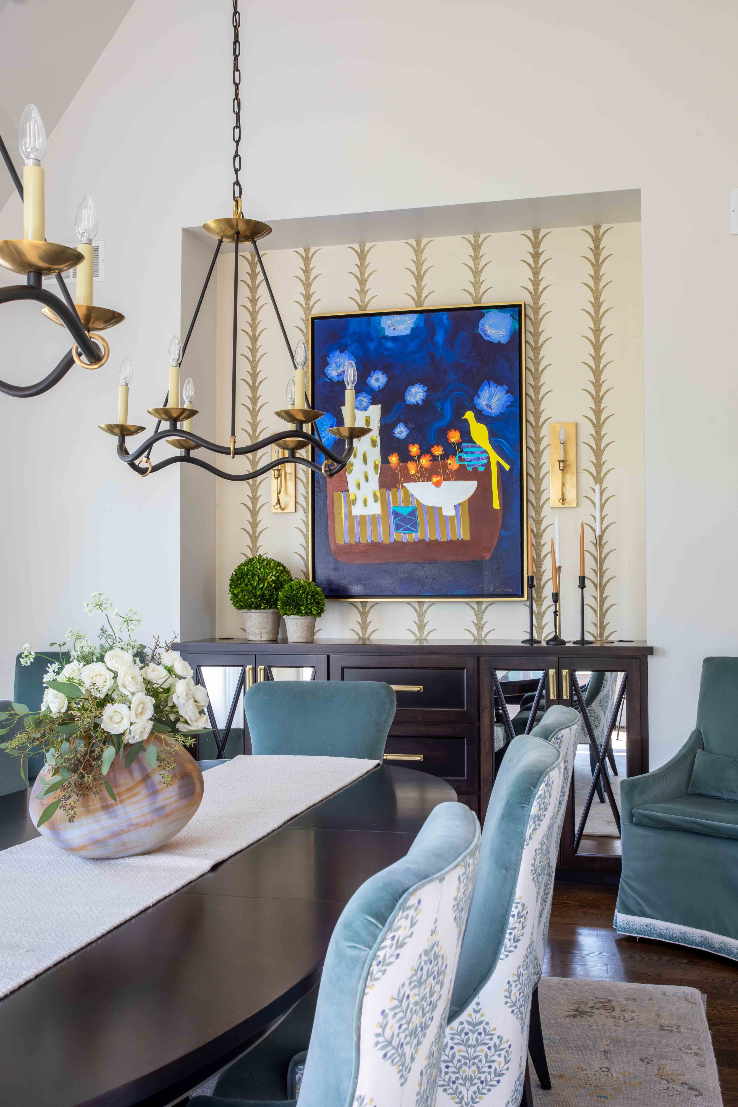 Matte & Gloss Interiors is a full-service residential interior design studio serving Chicago and the North Shore with timeless, refined home design.
