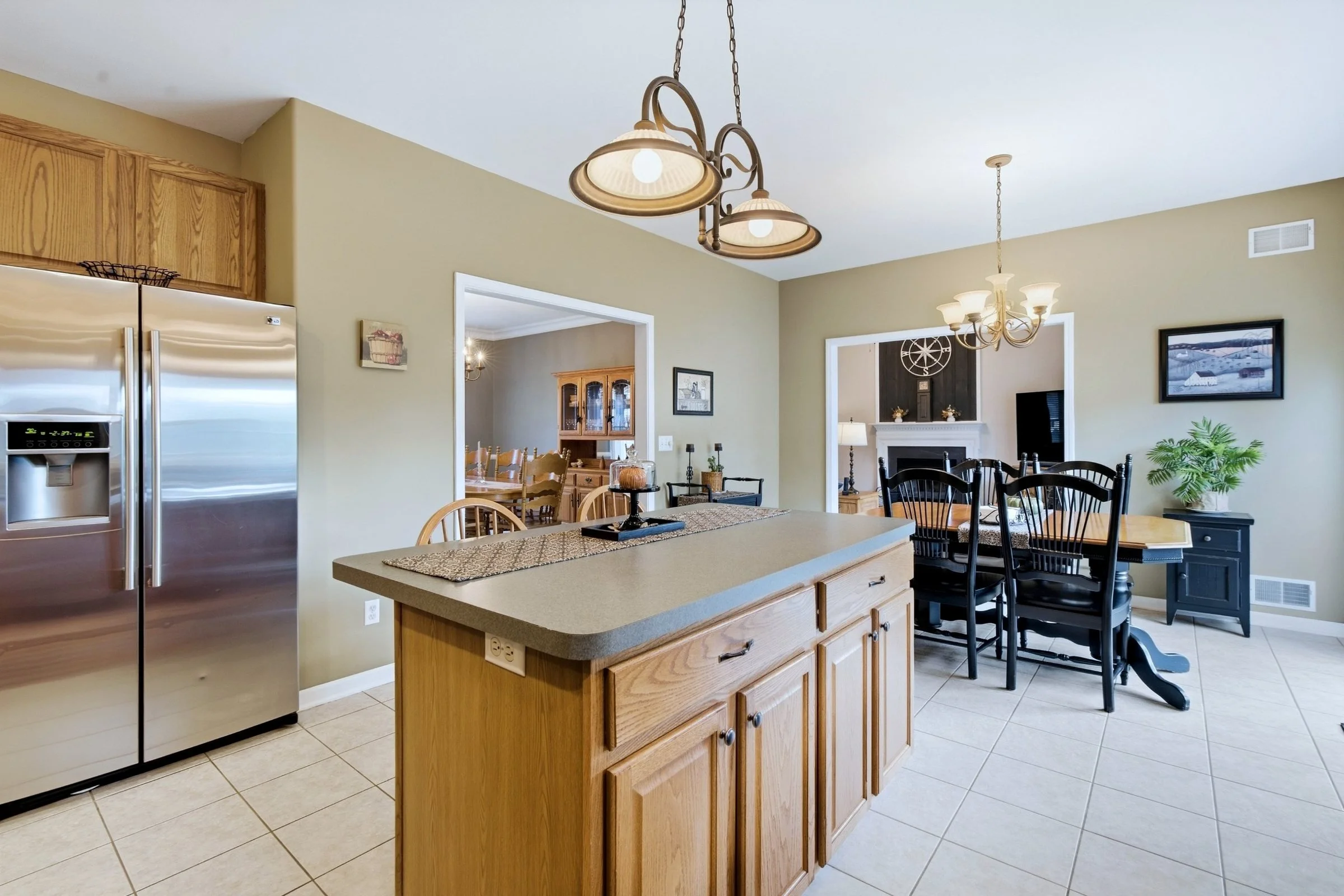 Kitchen with island