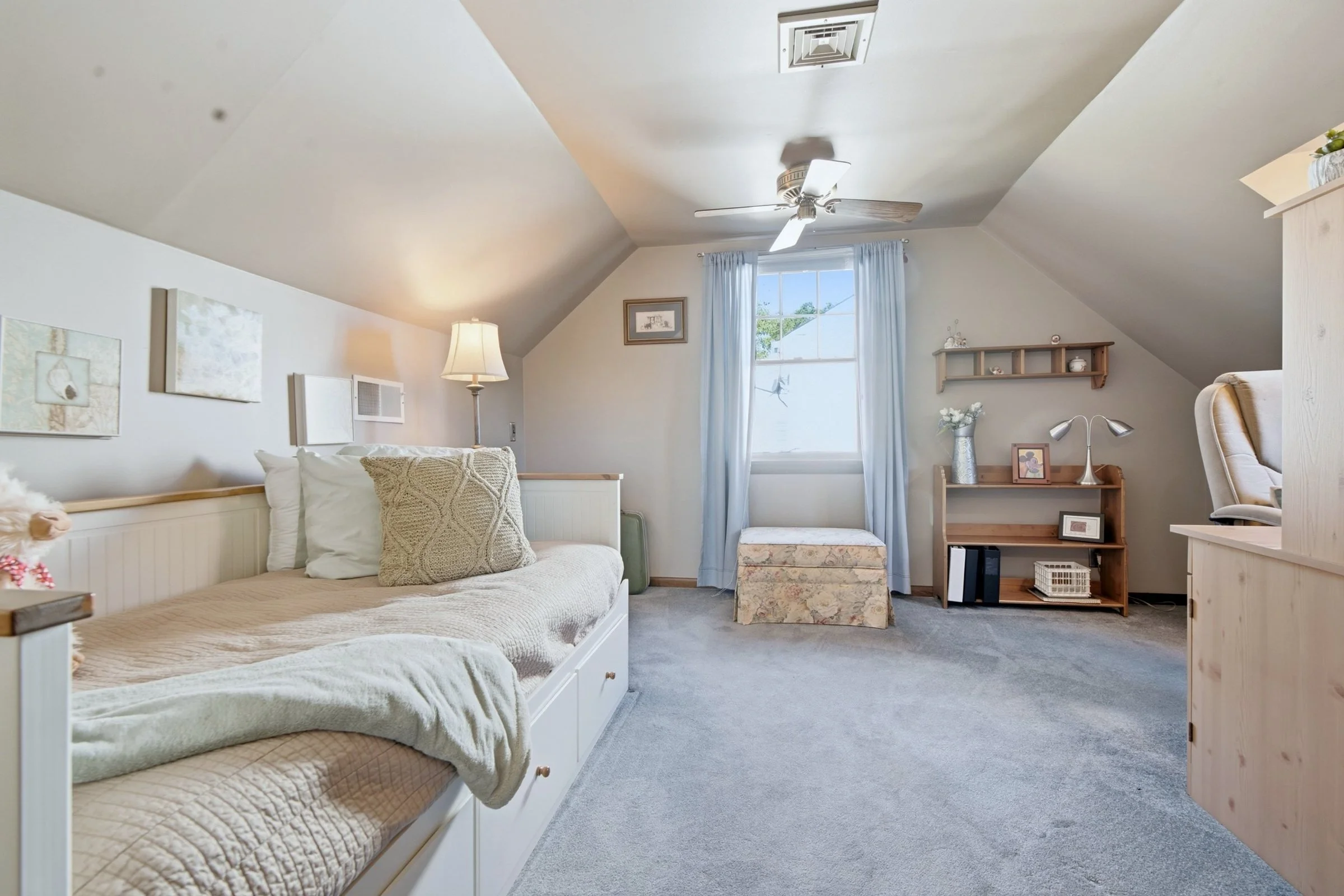 Cape Cod, loft with daybed