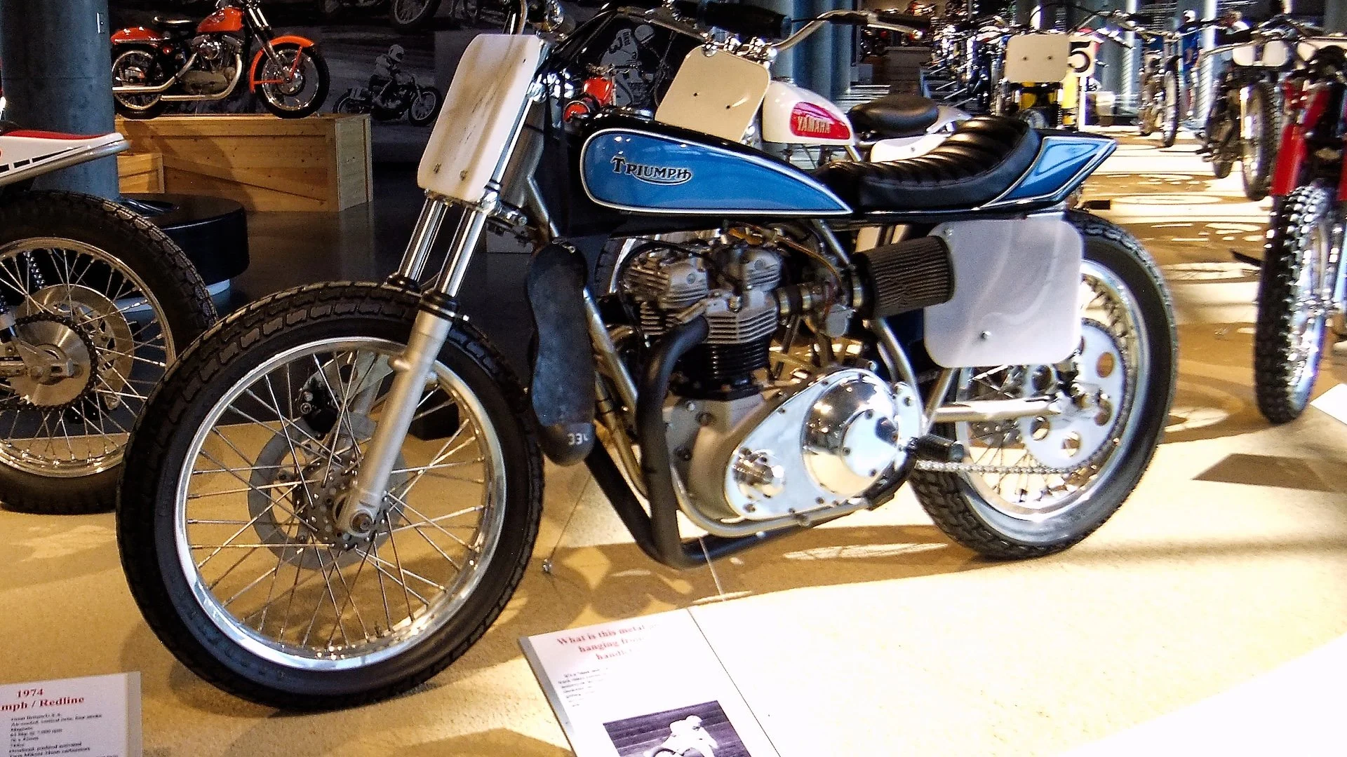 1974 Triumph / Redline.