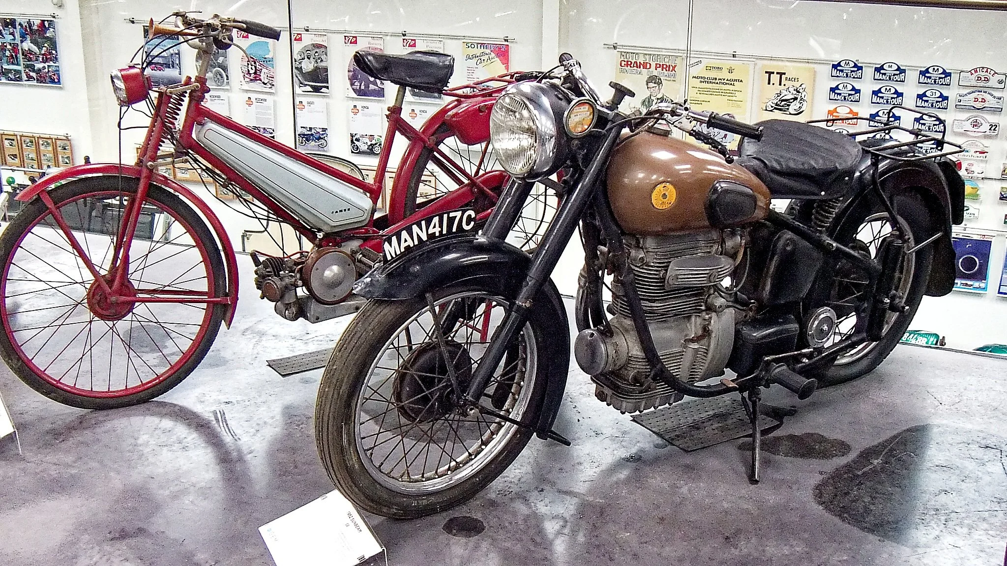 1952 BSA Sunbeam S8. The original design was loosely based on the BMW R75. 