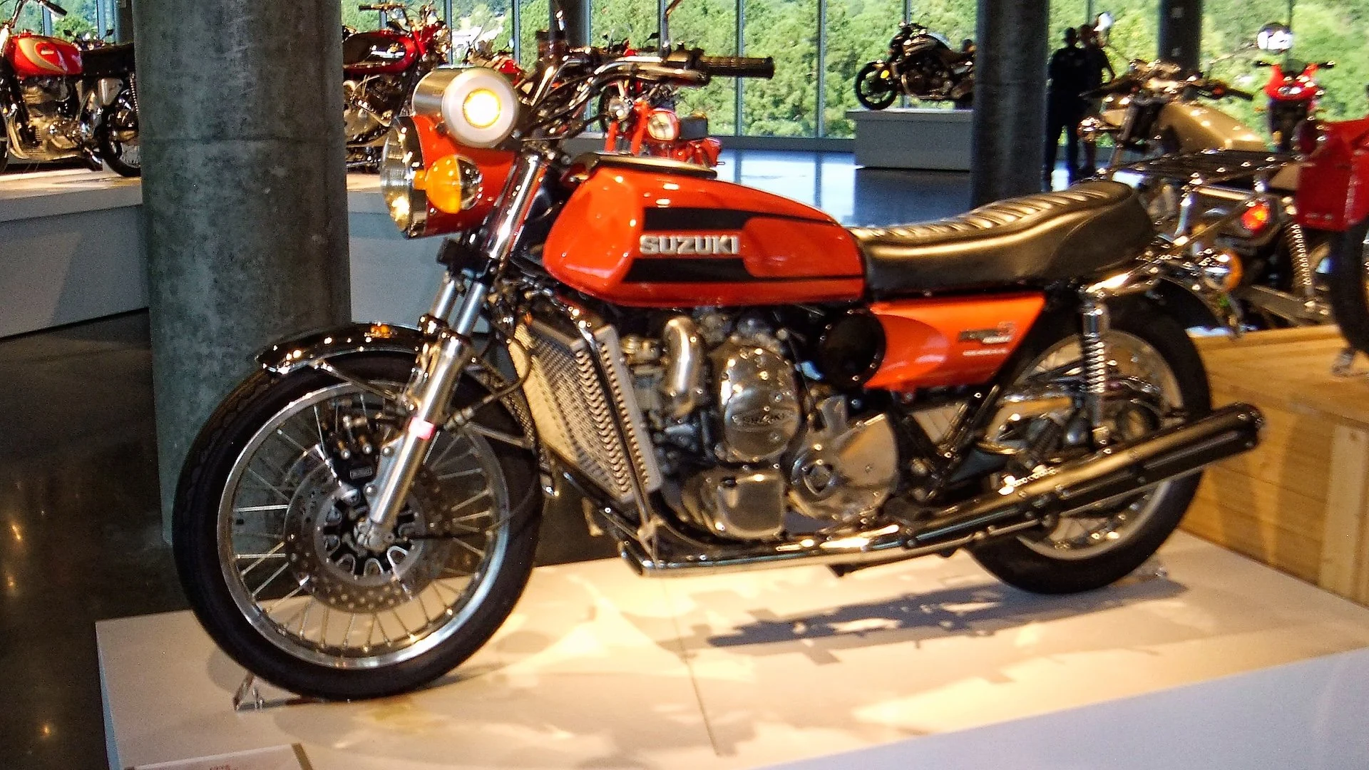 1972 Suzuki RE-5.