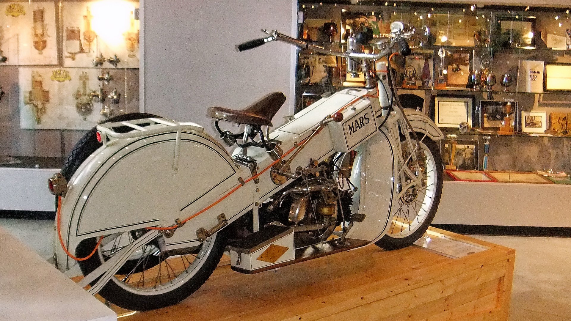 1920 MARS Type A20.