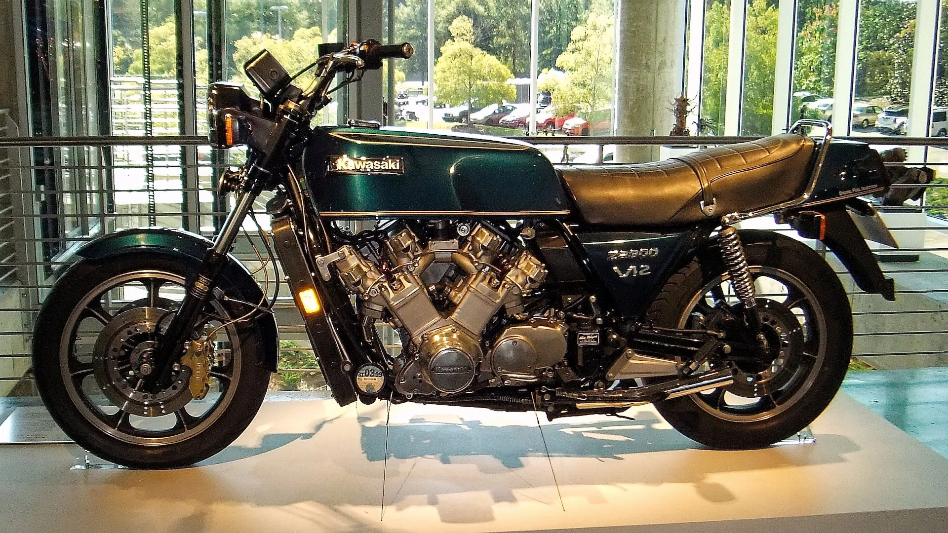 2012 Kawasaki Z 2600 V-12.
