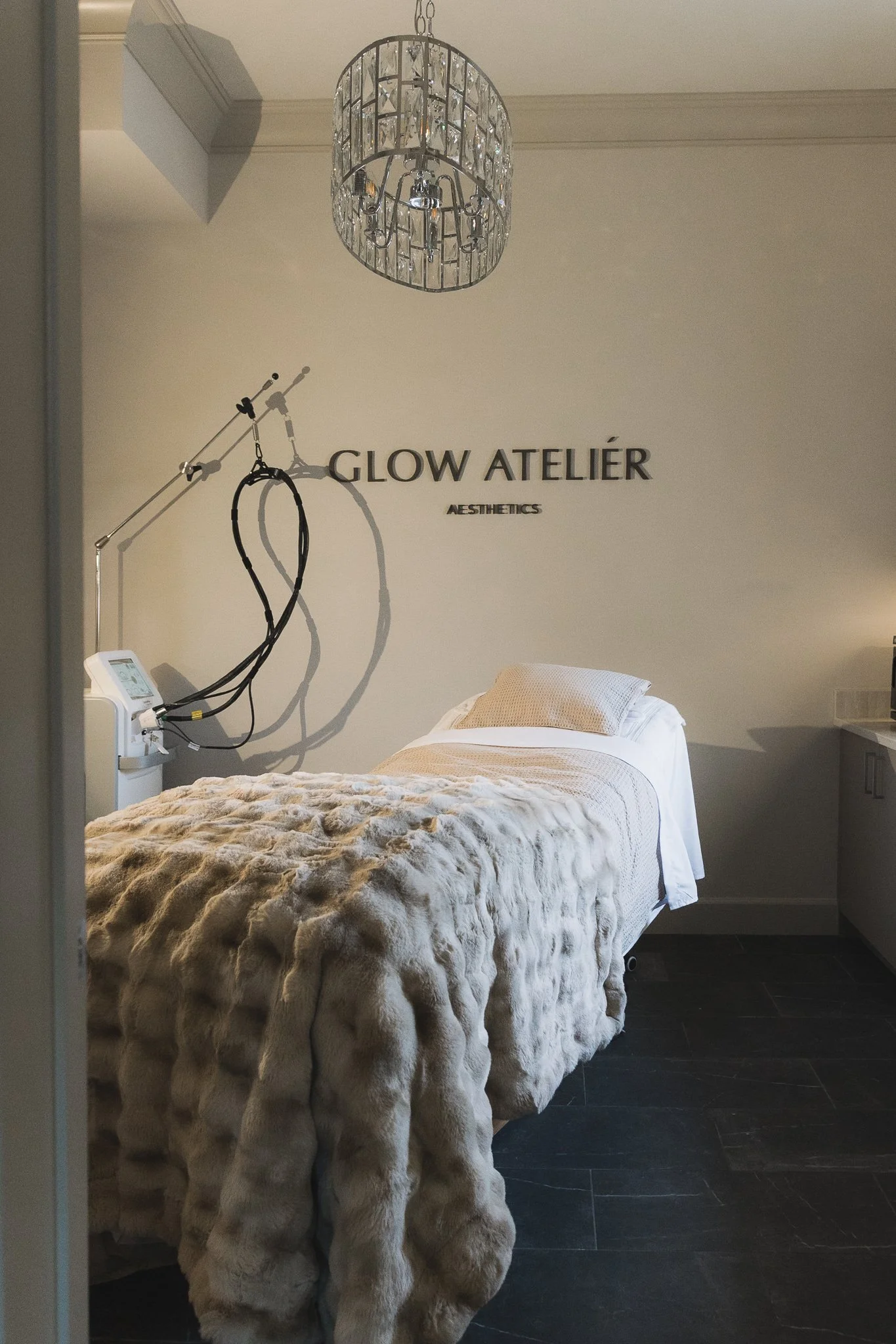 Glow Ateliér Aesthetics treatment room in Marda Loop, Calgary