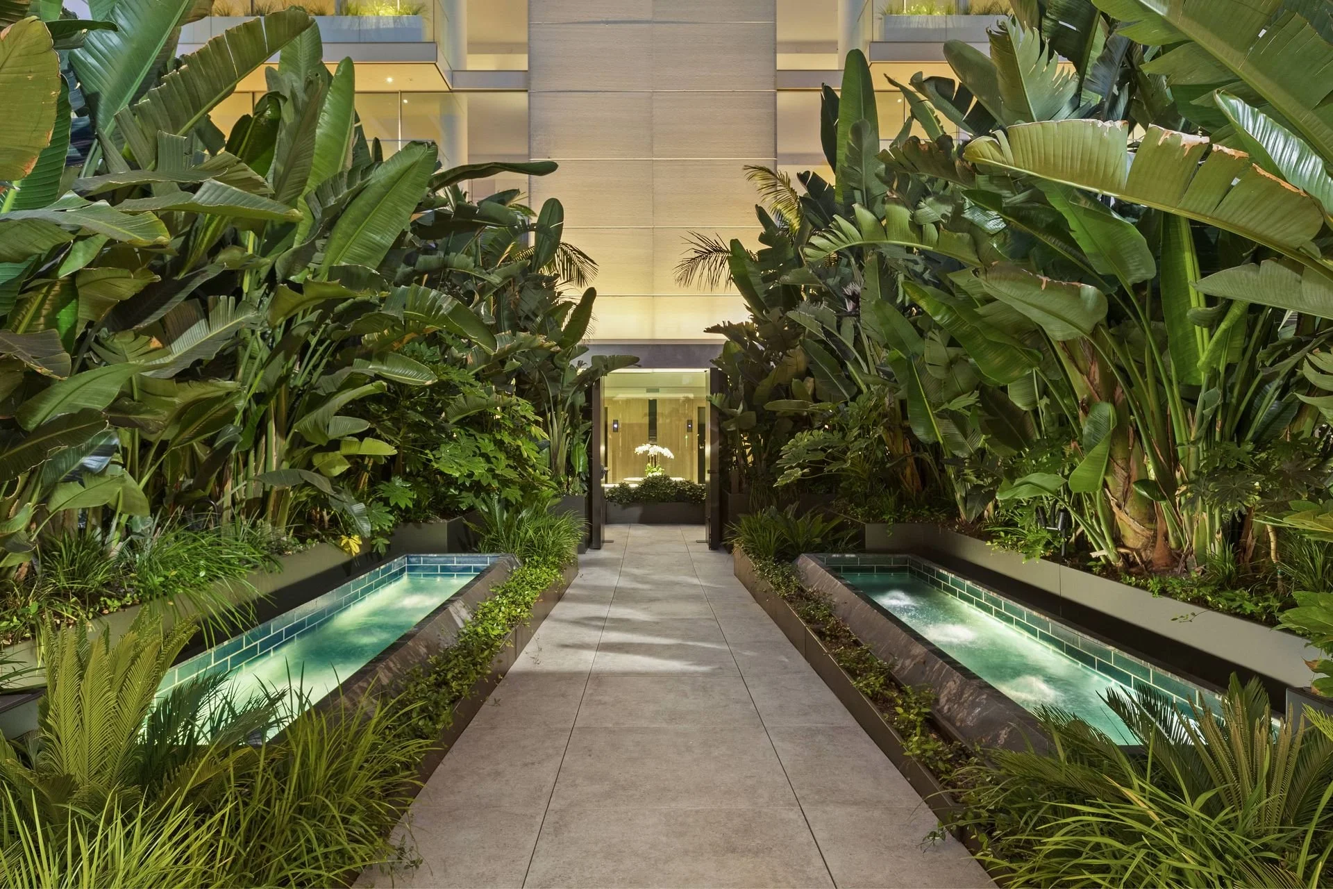 Copy+of+MandarinOrientalBH_52-min.jpg