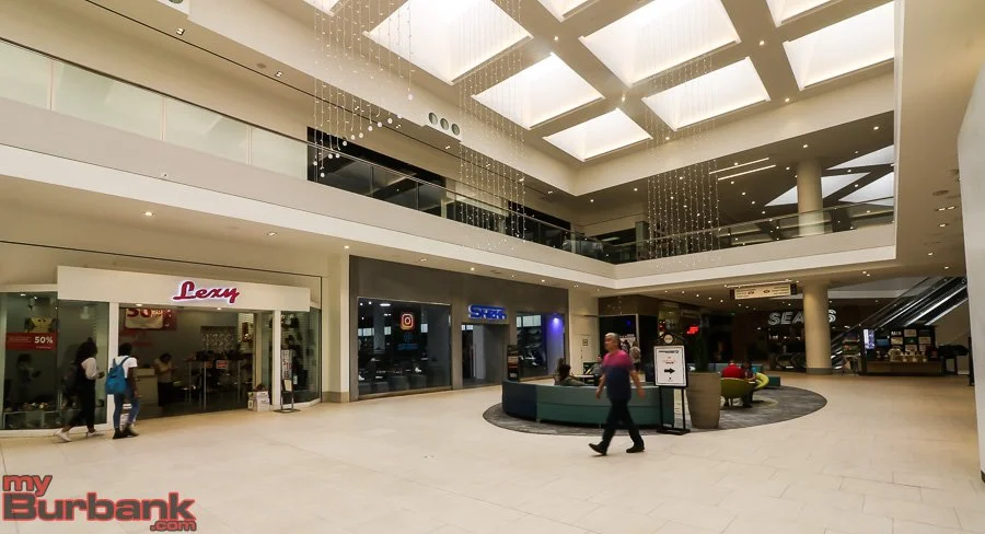 Newly-Remodeled-Town-Center-Mall-3.jpg