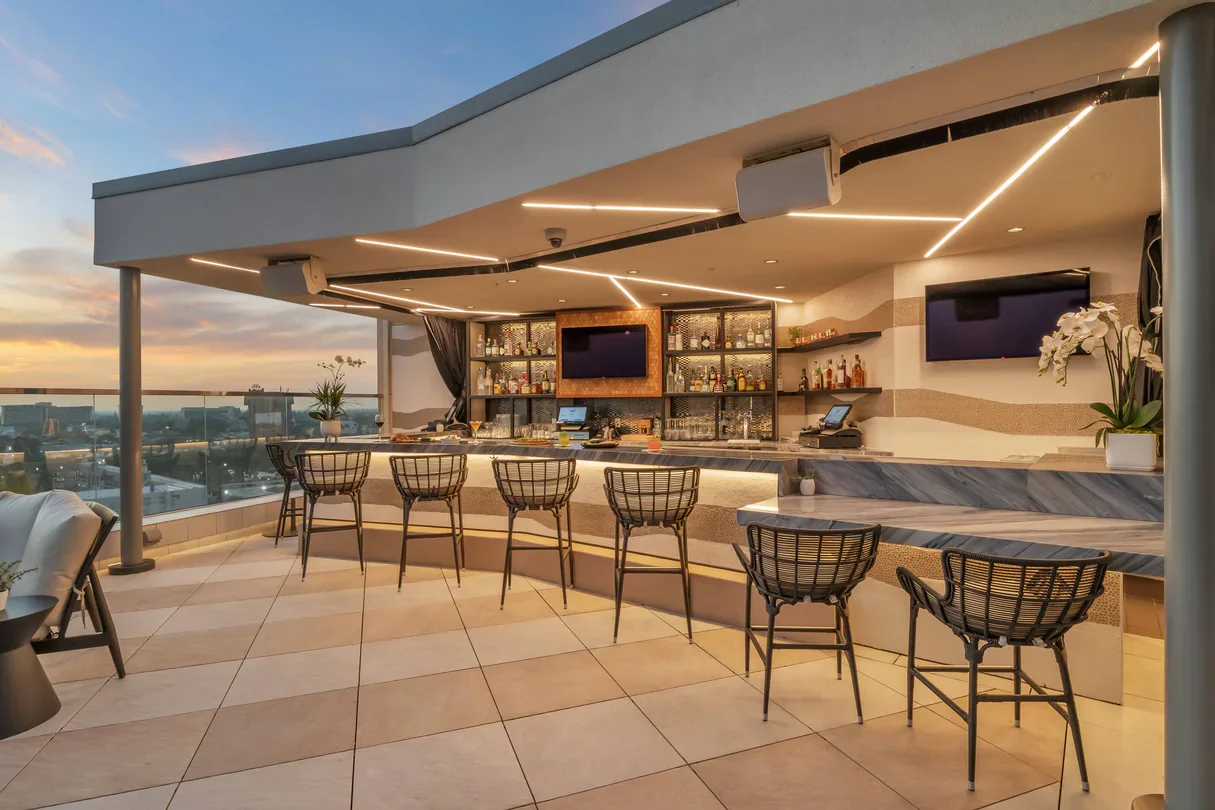 snajw-parkestry-rooftop-9340-hor-clsc.webp