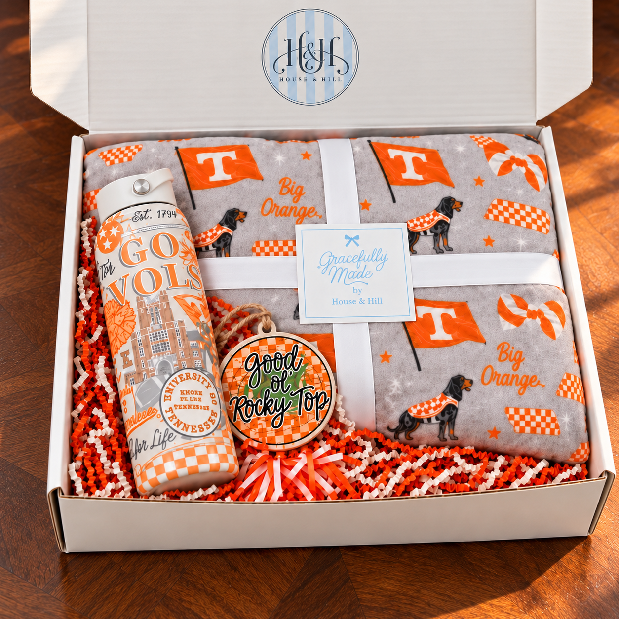 Tennessee-themed gift box close-up.png