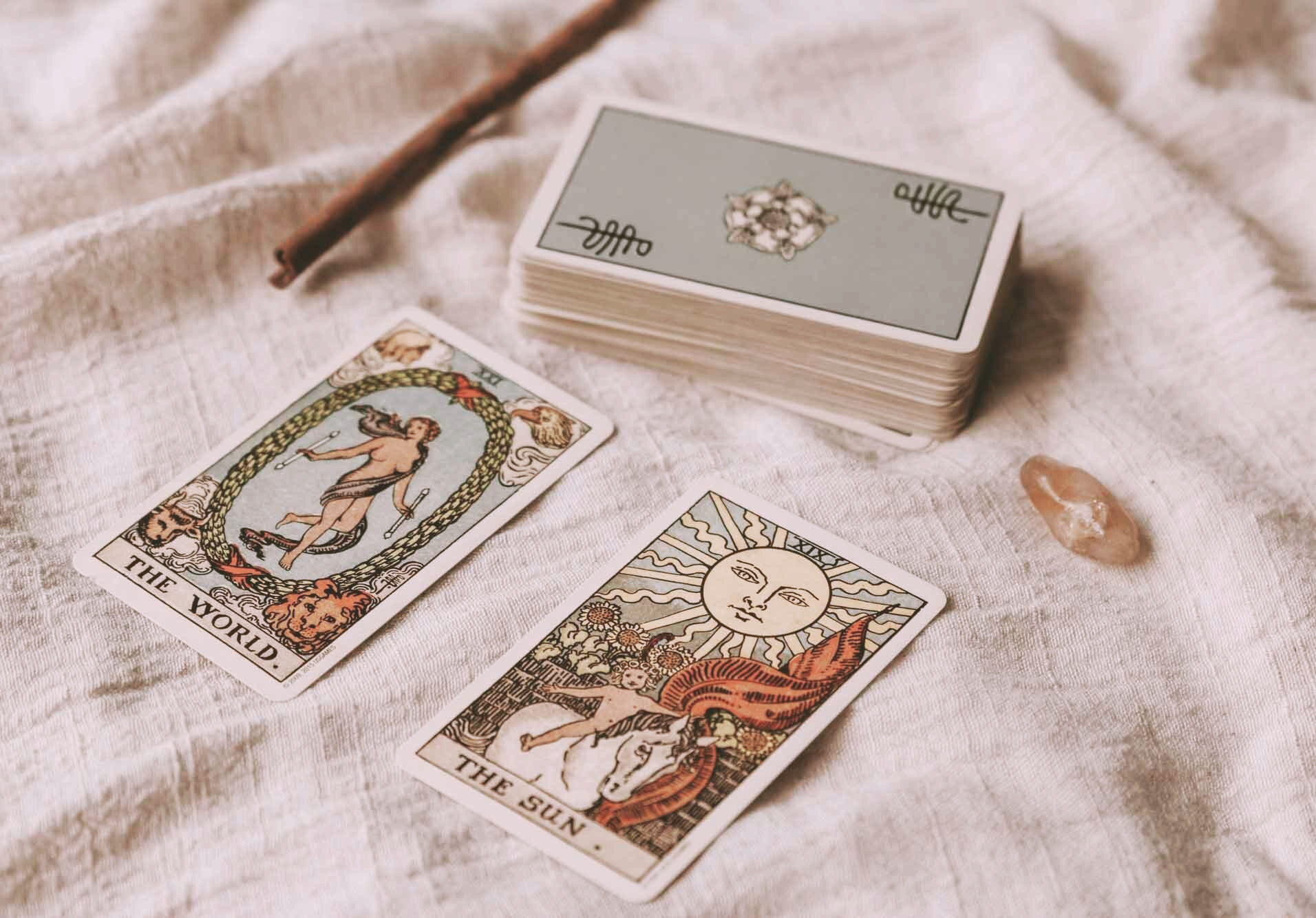 Intuitive tarot card reading in Austin, Texas with Jenn Mazuelos