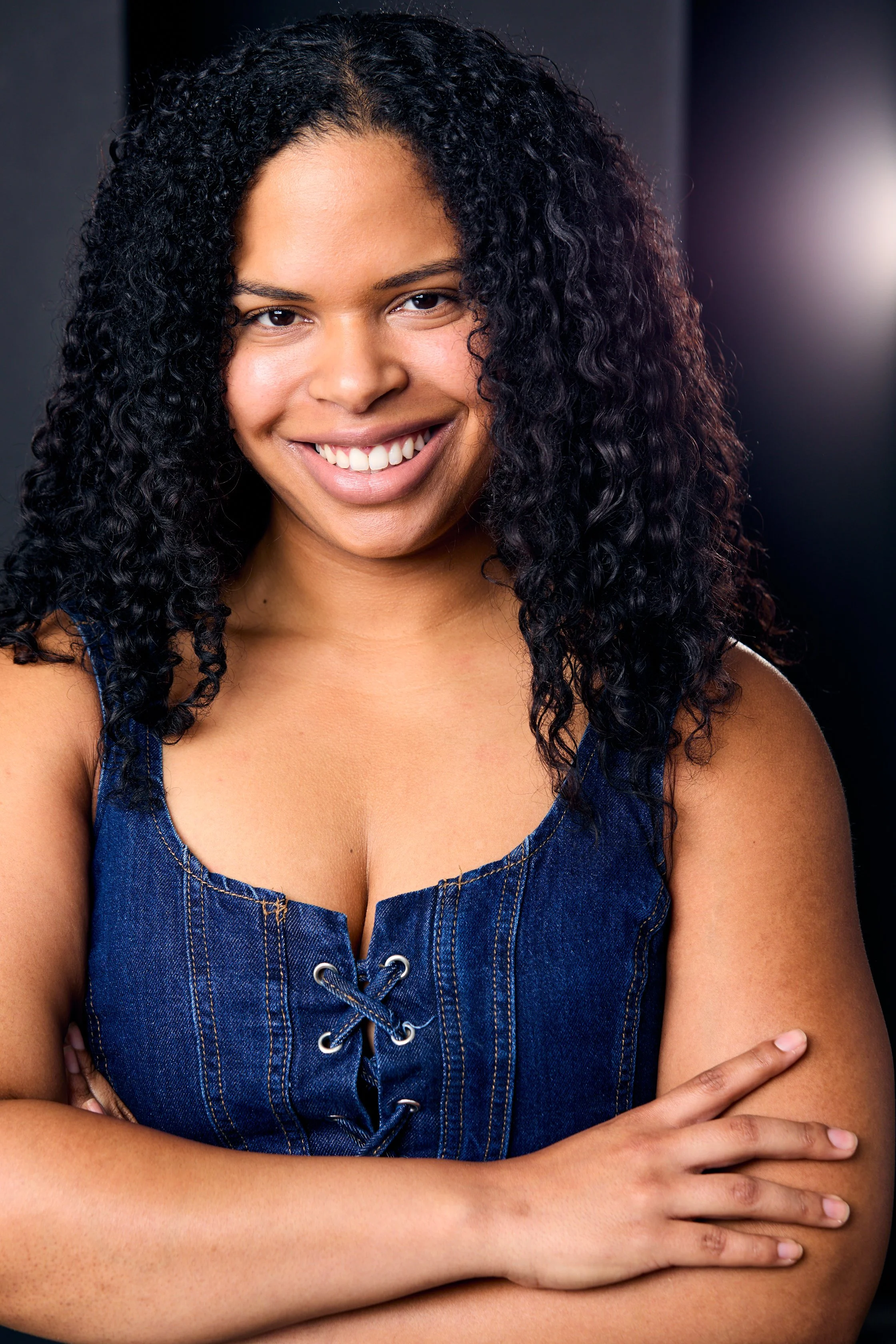 Actress Deanna Rowland. Leading lady headshot by Cameron Radice Photography