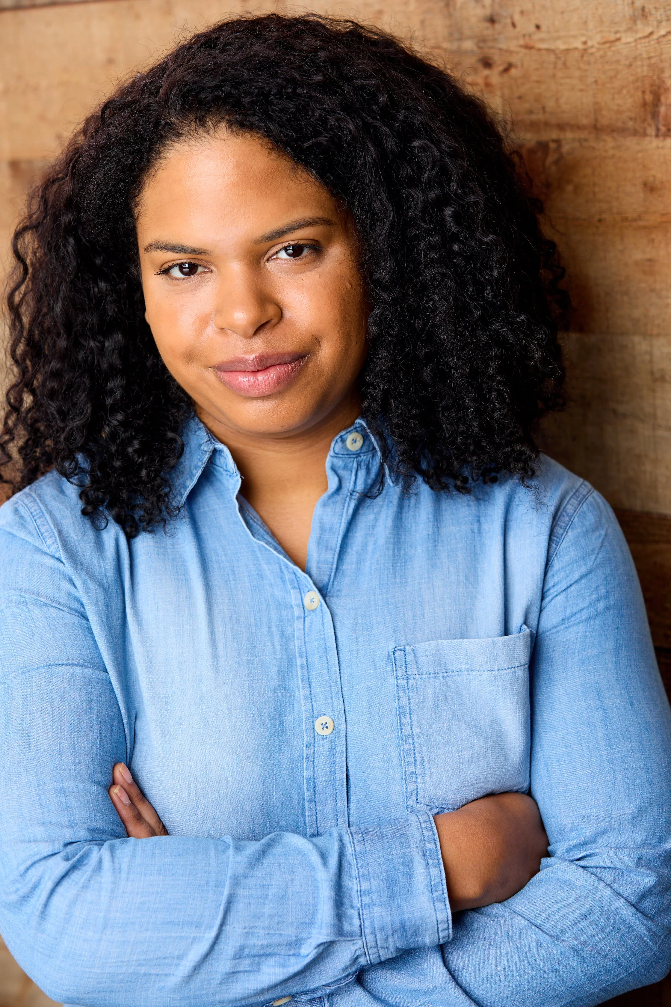Actress Deanna Rowland. Young mom / midwest headshot by Cameron Radice Photography