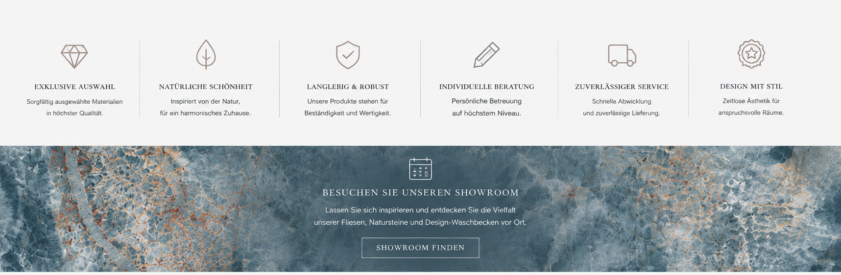Ein Webseiten-Header mit Symbolen und Text über Materialoptionen, Beratung und Service, gefolgt von einem Bild mit Fliesenmuster und einem Aufruf, einen Showroom zu besuchen.