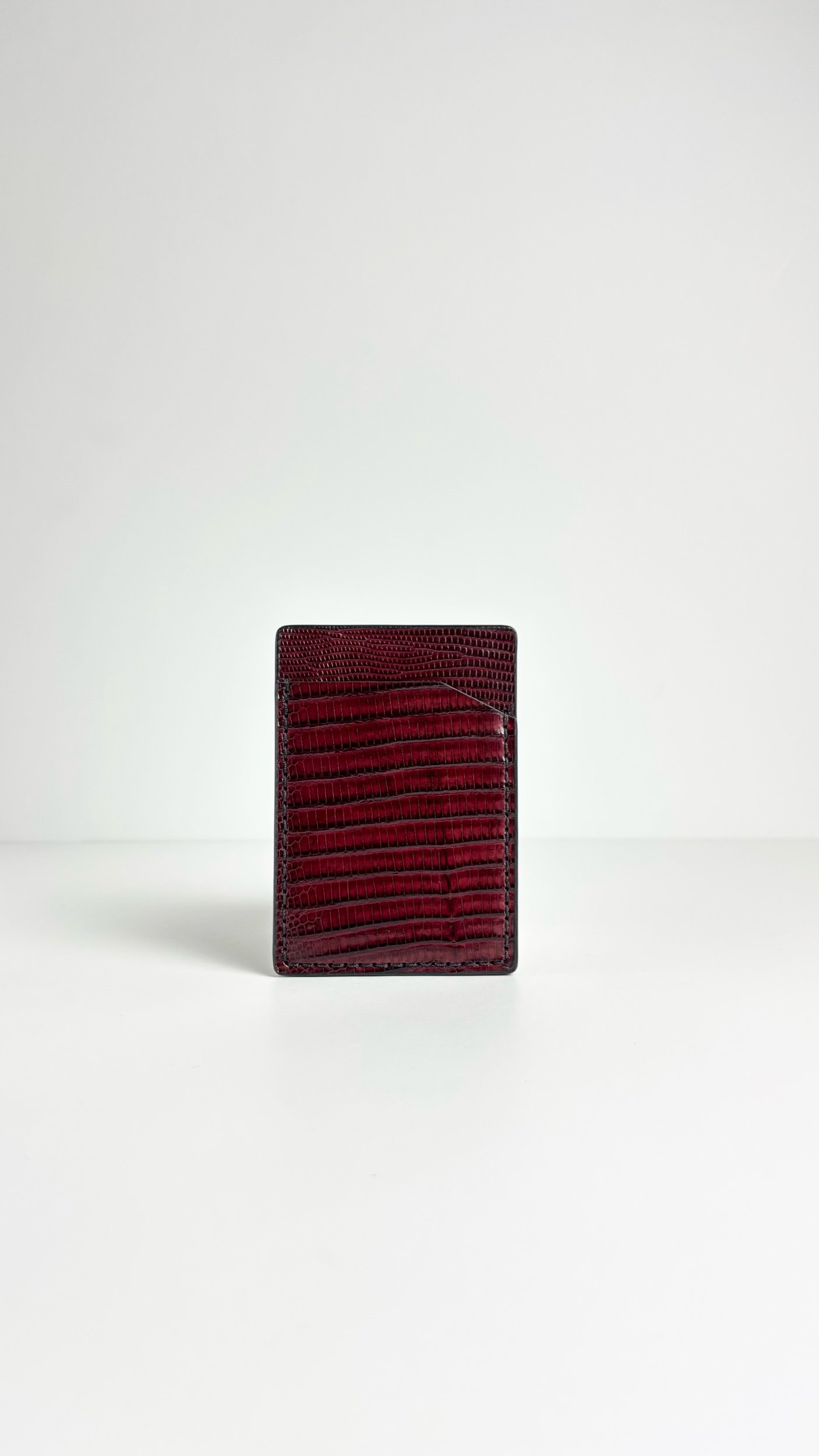Roma Slim - Magnetic Card Holder